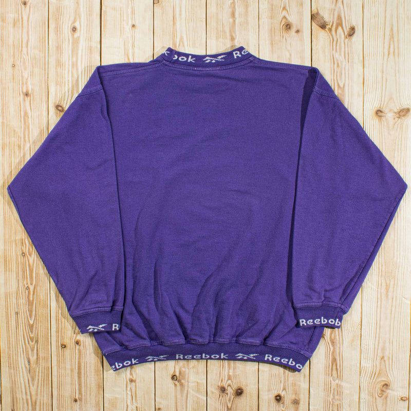 (M) Vintage Reebok Essential Embroidered Sweatshirt