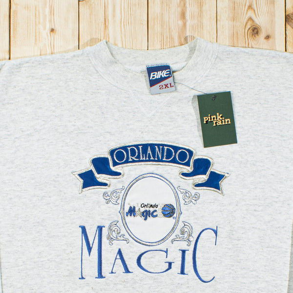 (XL) Vintage Orlando Magic Embroidered Sweatshirt