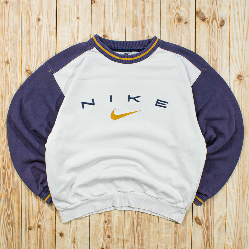 (S) Vintage Nike Spell Out Embroidered Sweatshirt