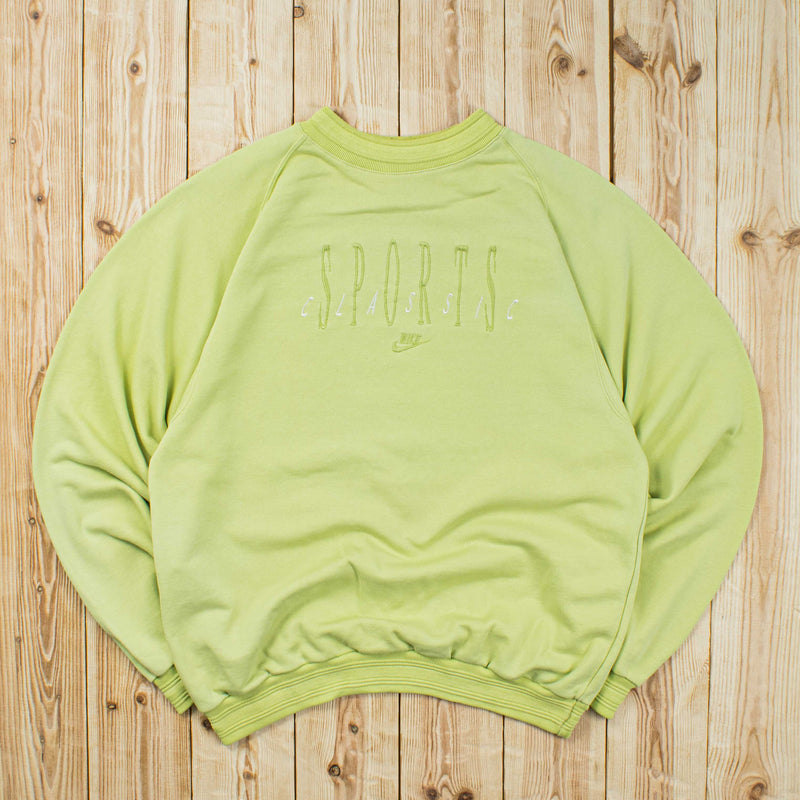 (M) Vintage Nike Sports Classic Embroidered Sweatshirt