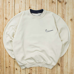 (S) Vintage Nike Essential Embroidered Sweatshirt