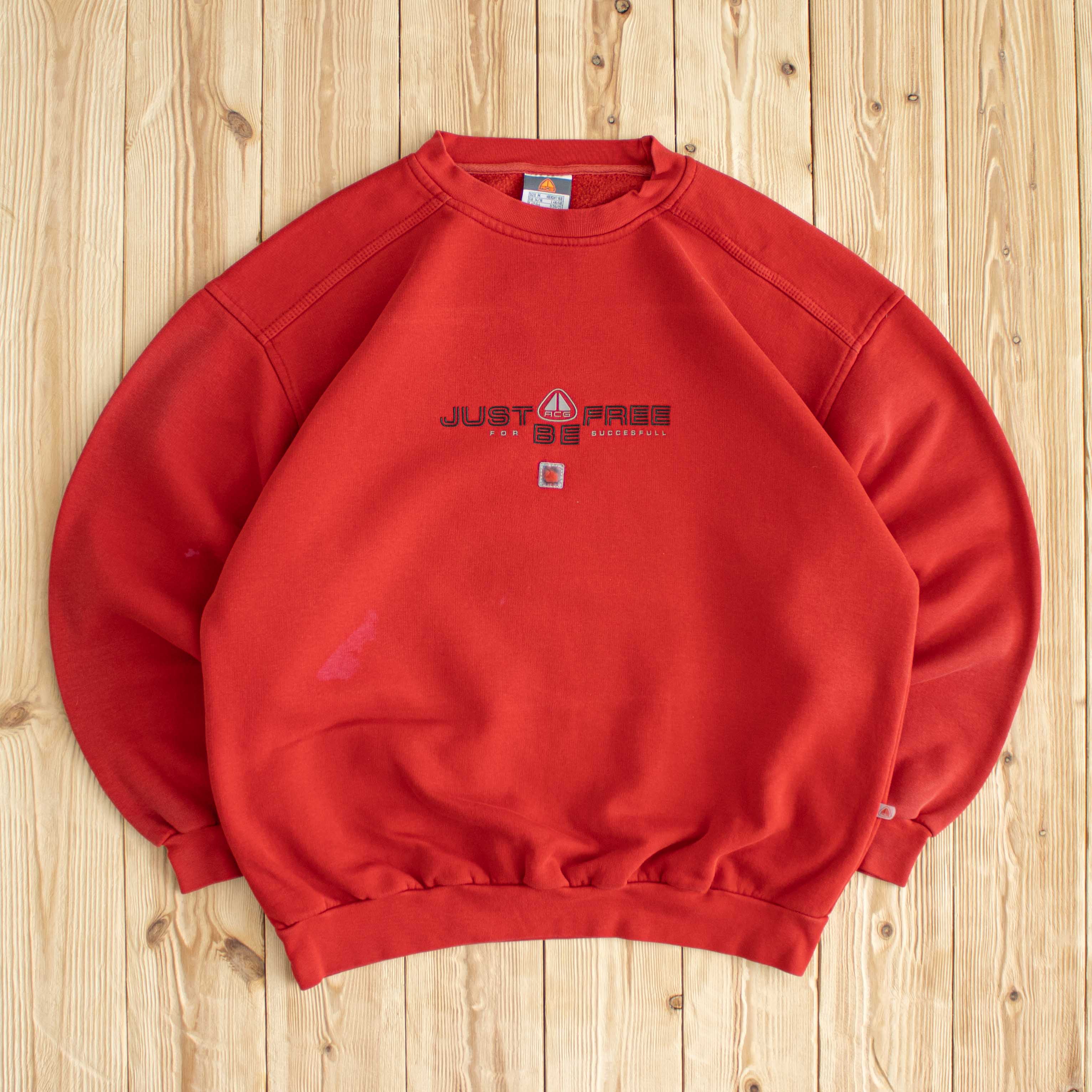 (S/M) Vintage Nike ACG Just Be Free Sweatshirt