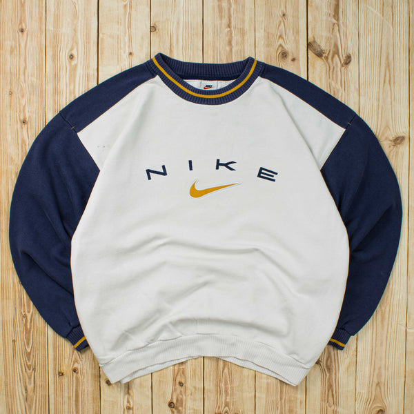 (L/XL) Vintage Nike Embroidered Sweatshirt