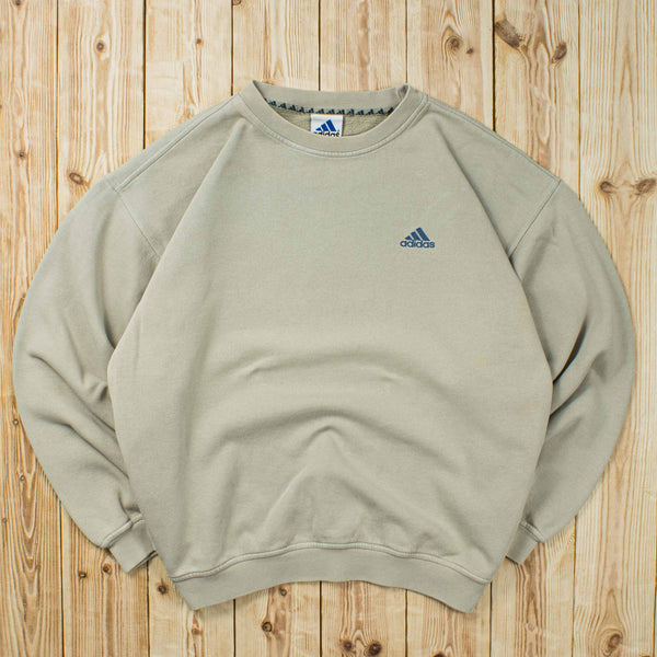 (L) Vintage Adidas Essential Embroidered Sweatshirt