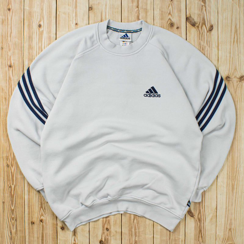 (L) Vintage Adidas Essential Embroidered Sweatshirt