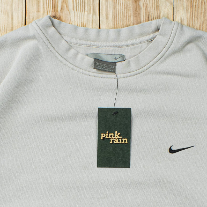 (L) Vintage Nike Essential Embroidered Sweatshirt