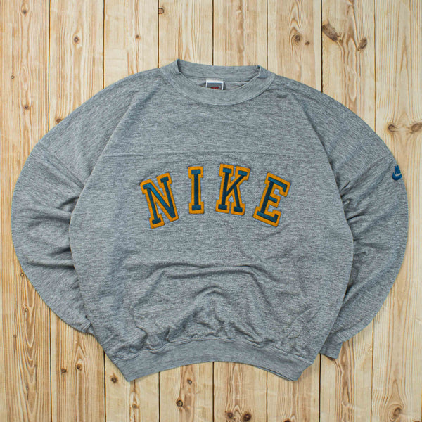 (M) Vintage Nike Embroidered Sweatshirt