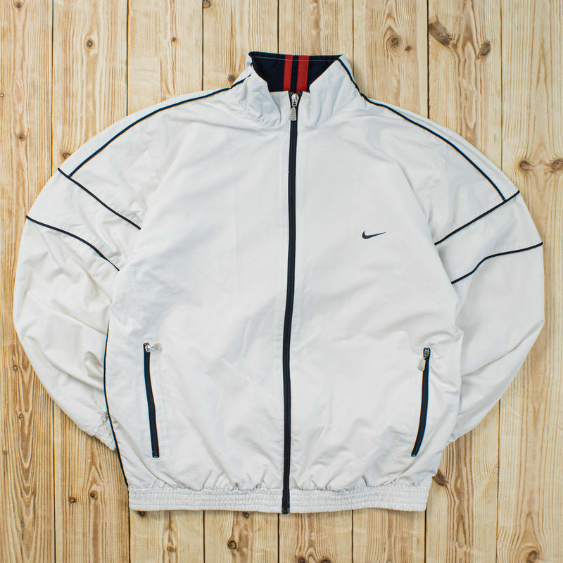 (M) Vintage Nike Essential Embroidered Jacket