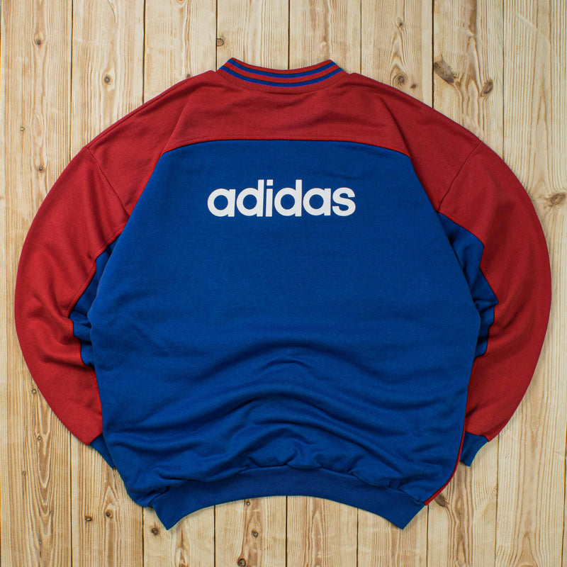 (L) 1995 Adidas F.C. Bayern Embroidered Sweatshirt