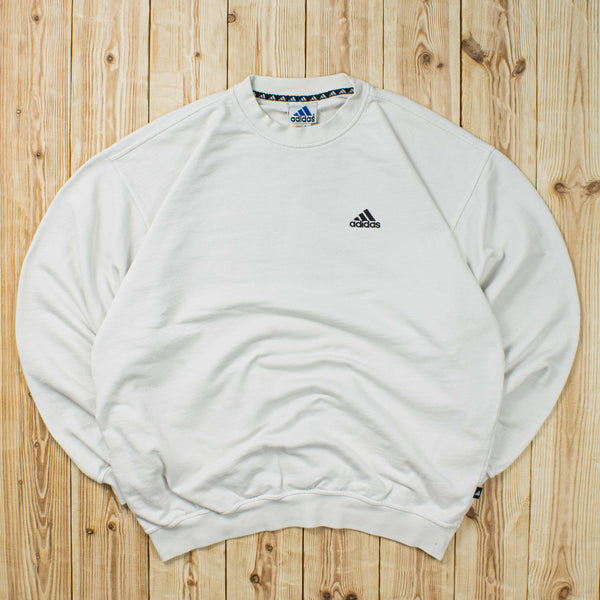 (L) Vintage Adidas Essential Embroidered Sweatshirt