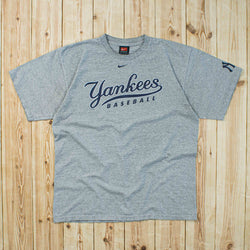 (M) 2001 Nike Yankees Baseball T-Shirt