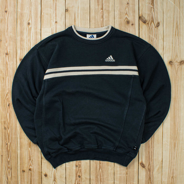 (S) Vintage Adidas Essential Embroidered Sweatshirt