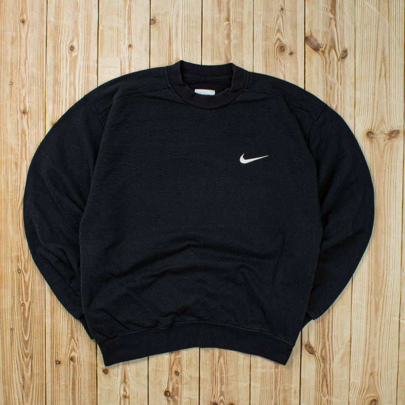(M) Vintage Nike Essential Embroidered Sweatshirt