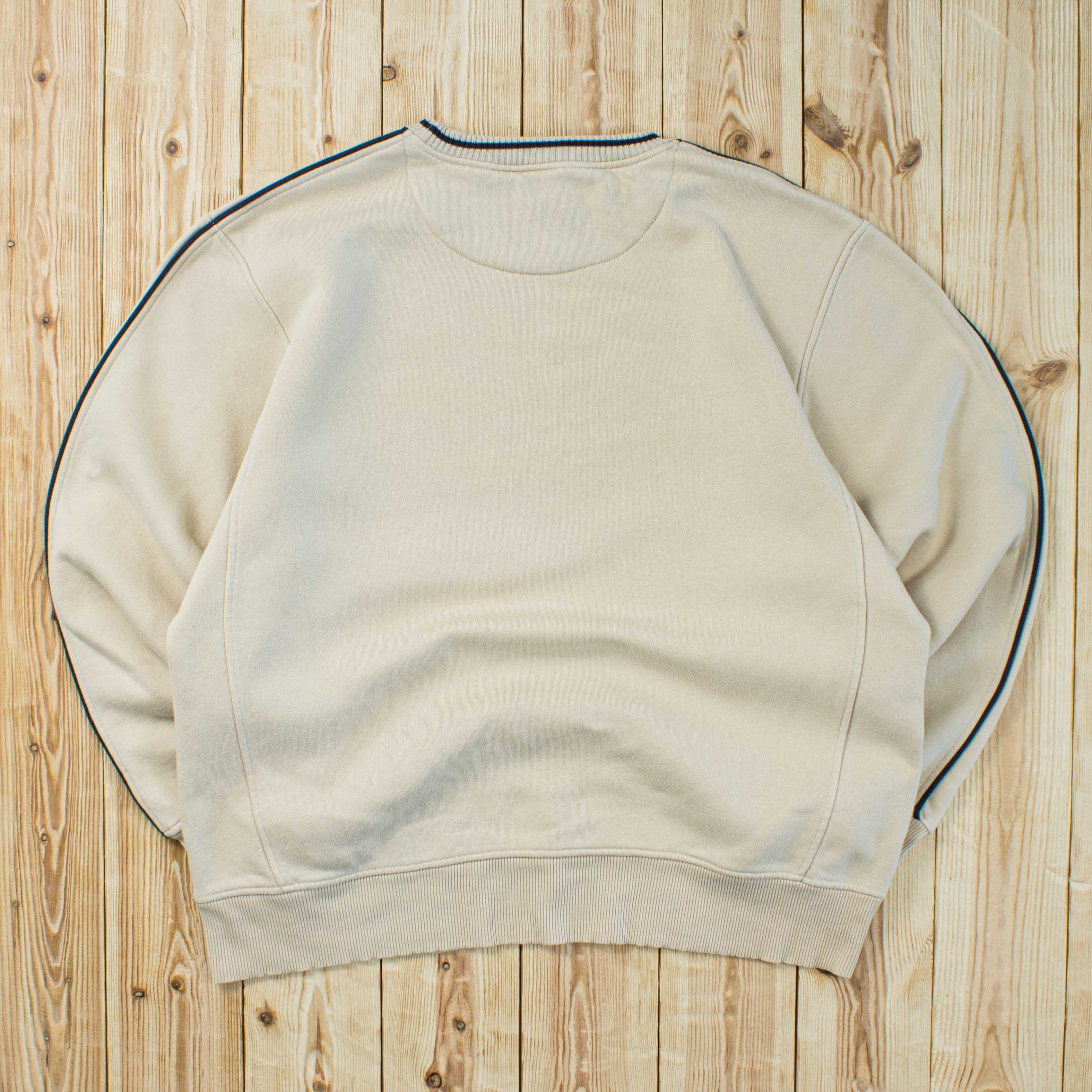 (L) Vintage Nike Swoosh Embroidered Sweatshirt