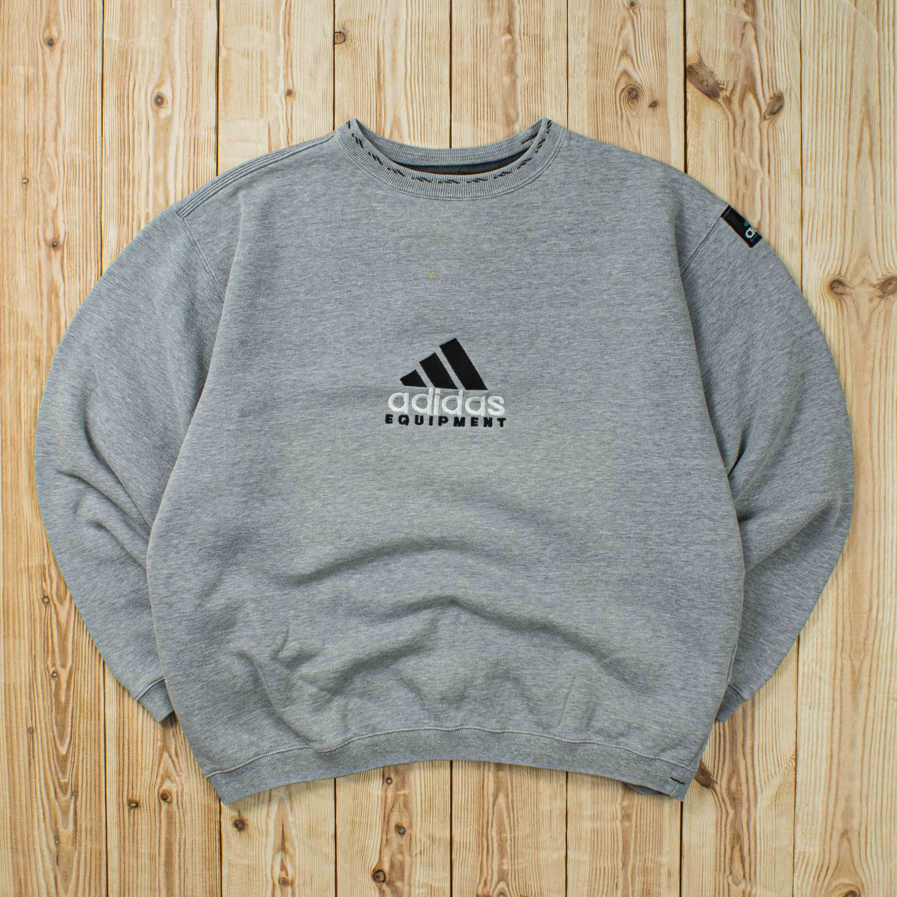 (M) Vintage Adidas Equipment Embroidered Sweatshirt