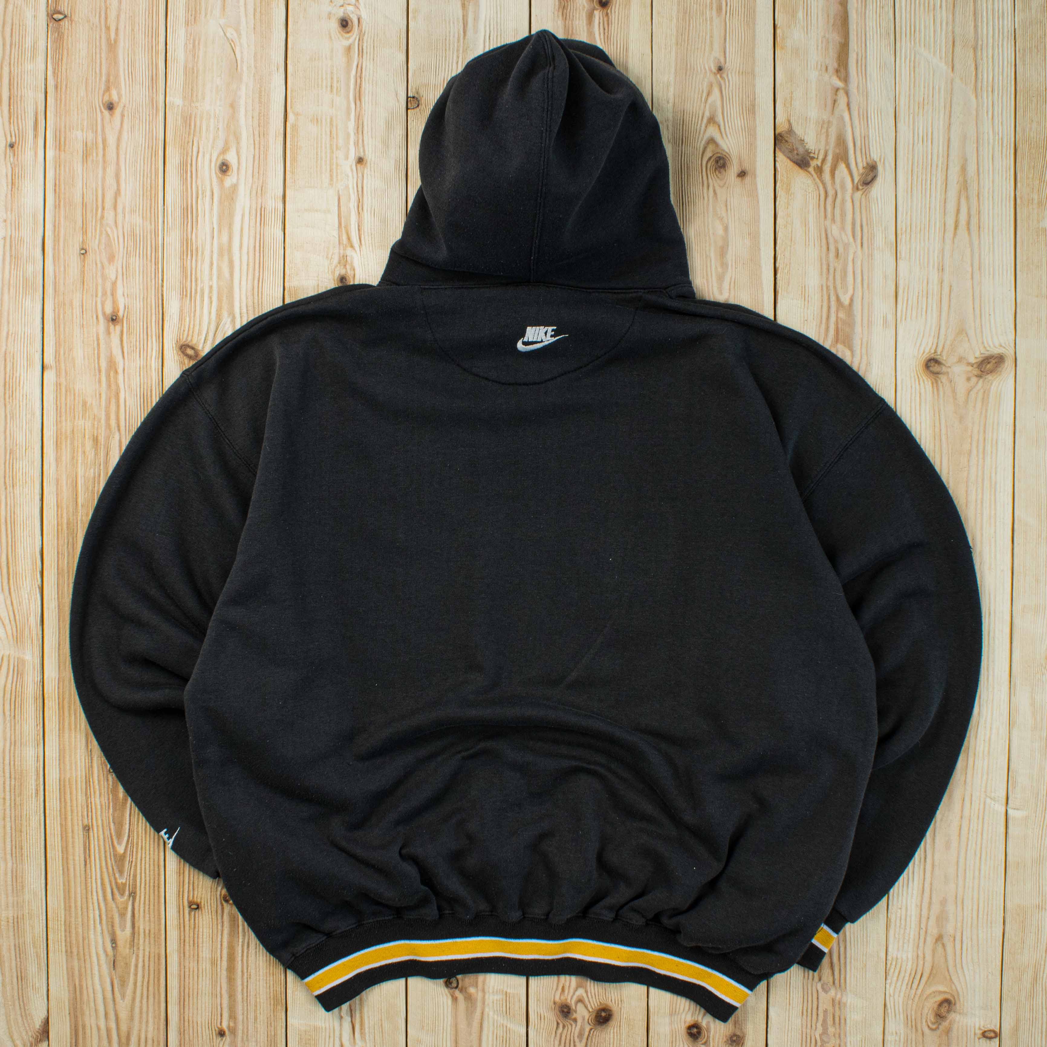 (L) Vintage Nike Swoosh Embroidered Hoodie