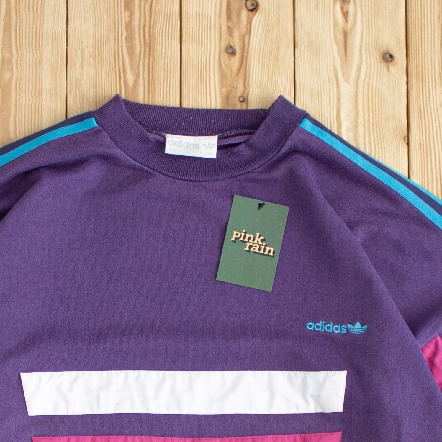 (L) Vintage Adidas Embroidered Sweatshirt