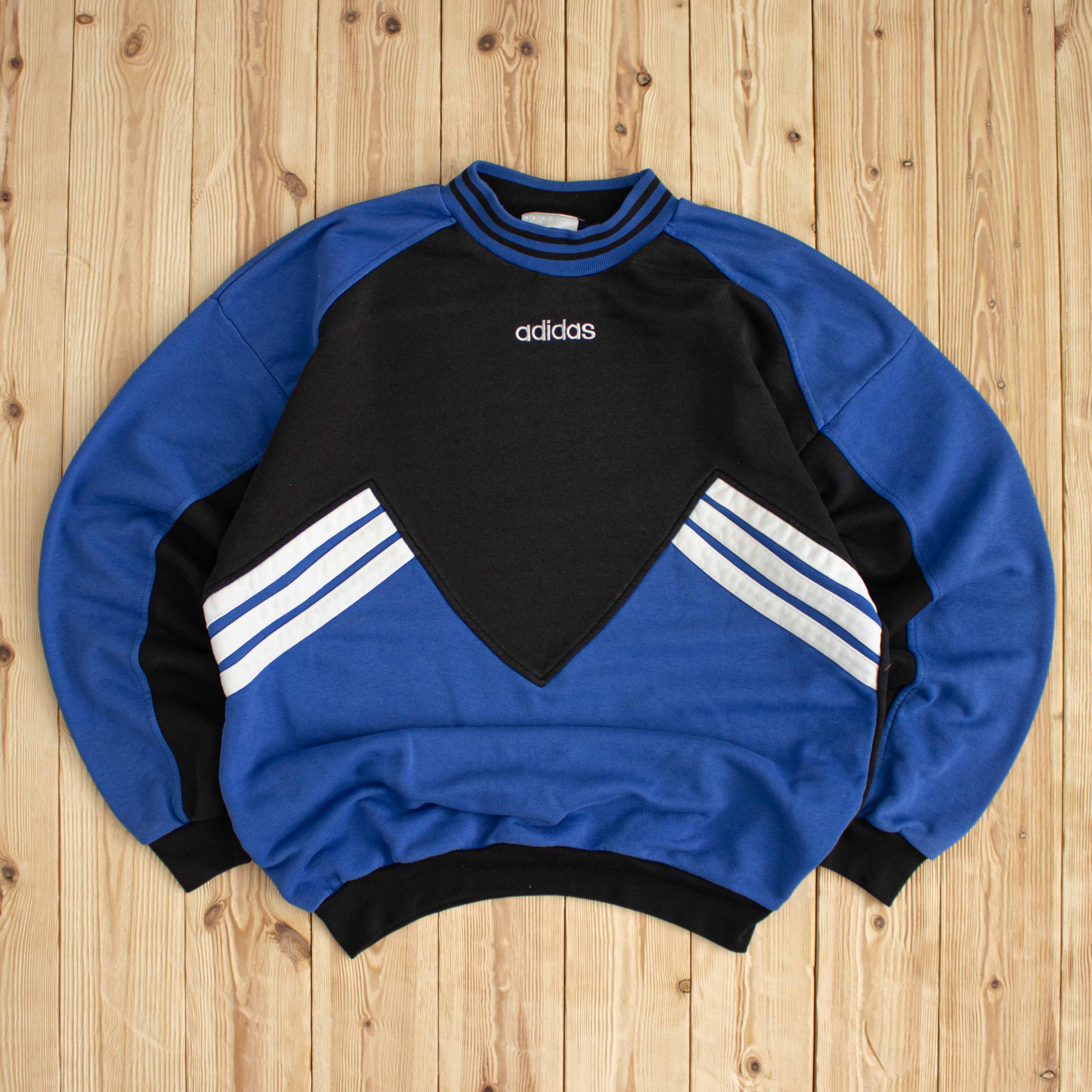 (L/XL) Vintage Adidas Embroidered Sweatshirt