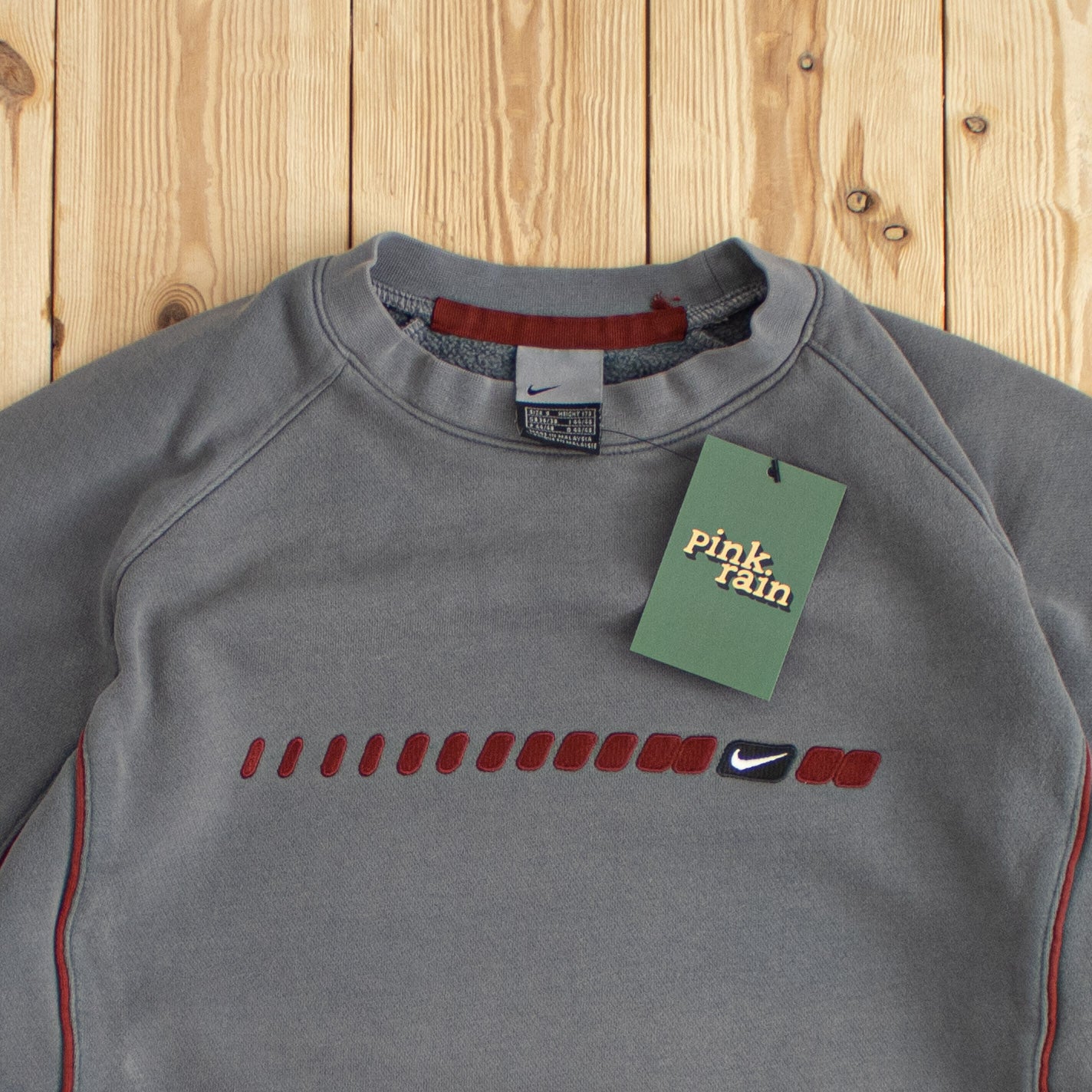 (S) Vintage Nike Swoosh Embroidered Sweatshirt