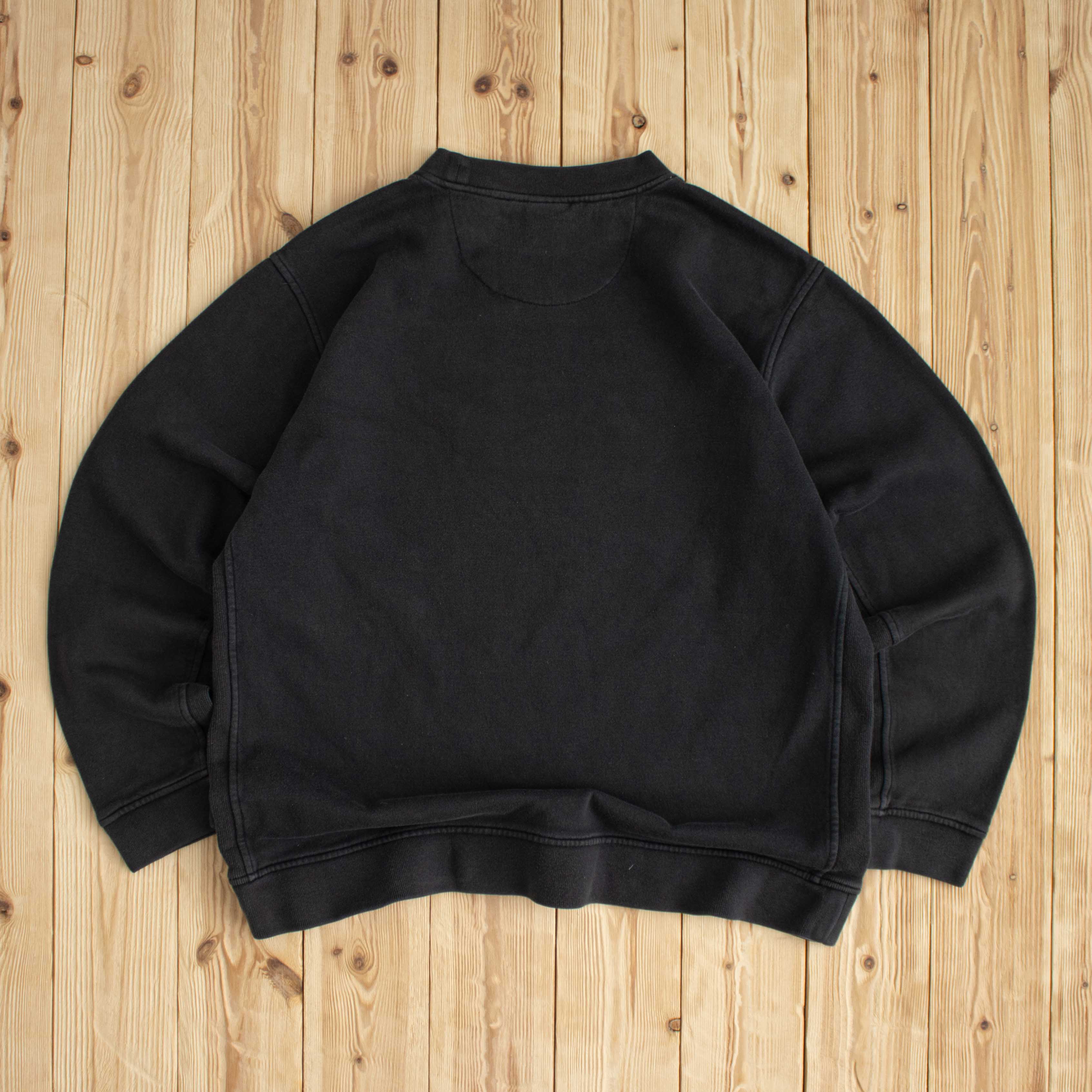 (L) Vintage Nike Spell Out Embroidered Sweatshirt