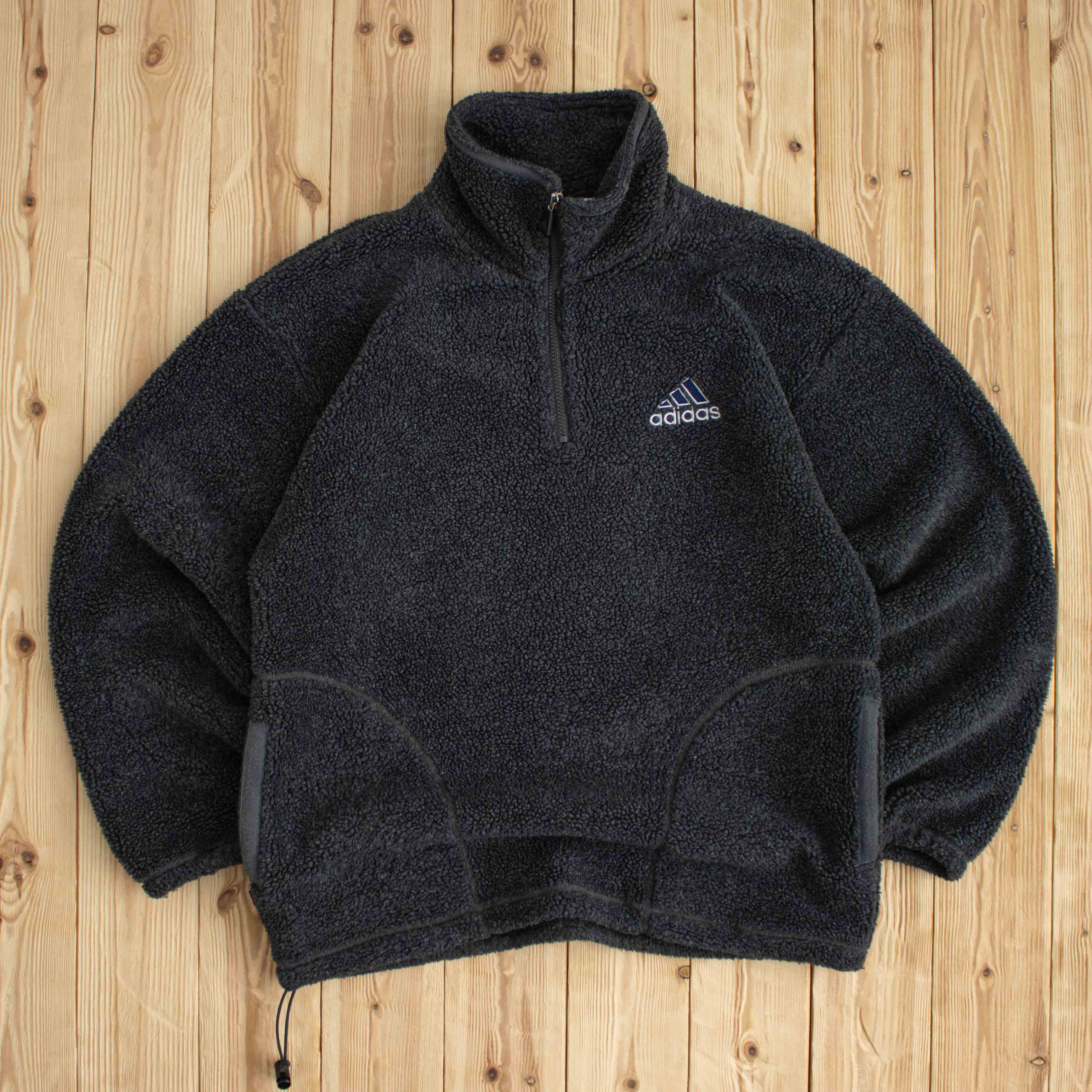 (L) Vintage Adidas Essential Embroidered Fleece