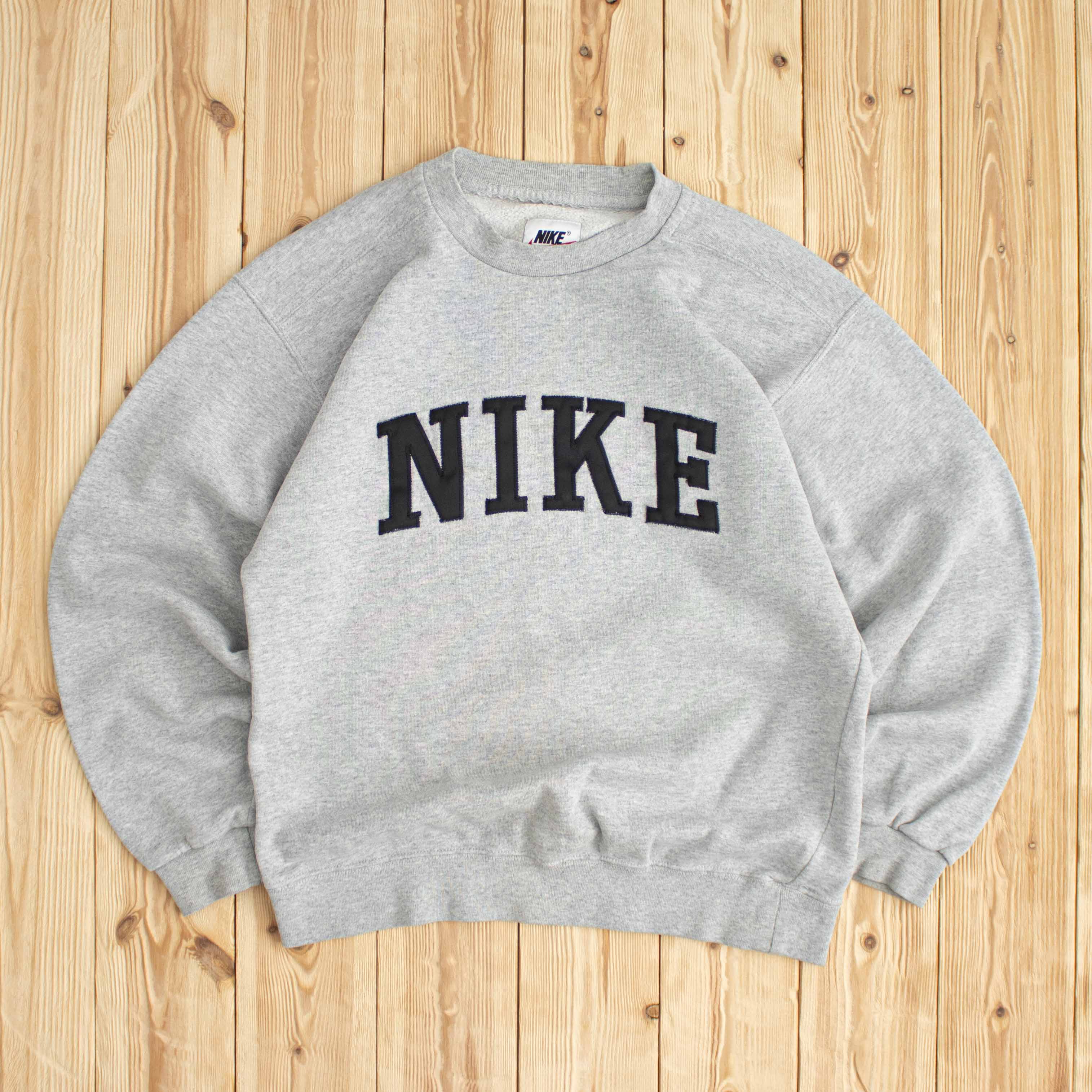 (S) Vintage Nike Spell Out Embroidered Sweatshirt