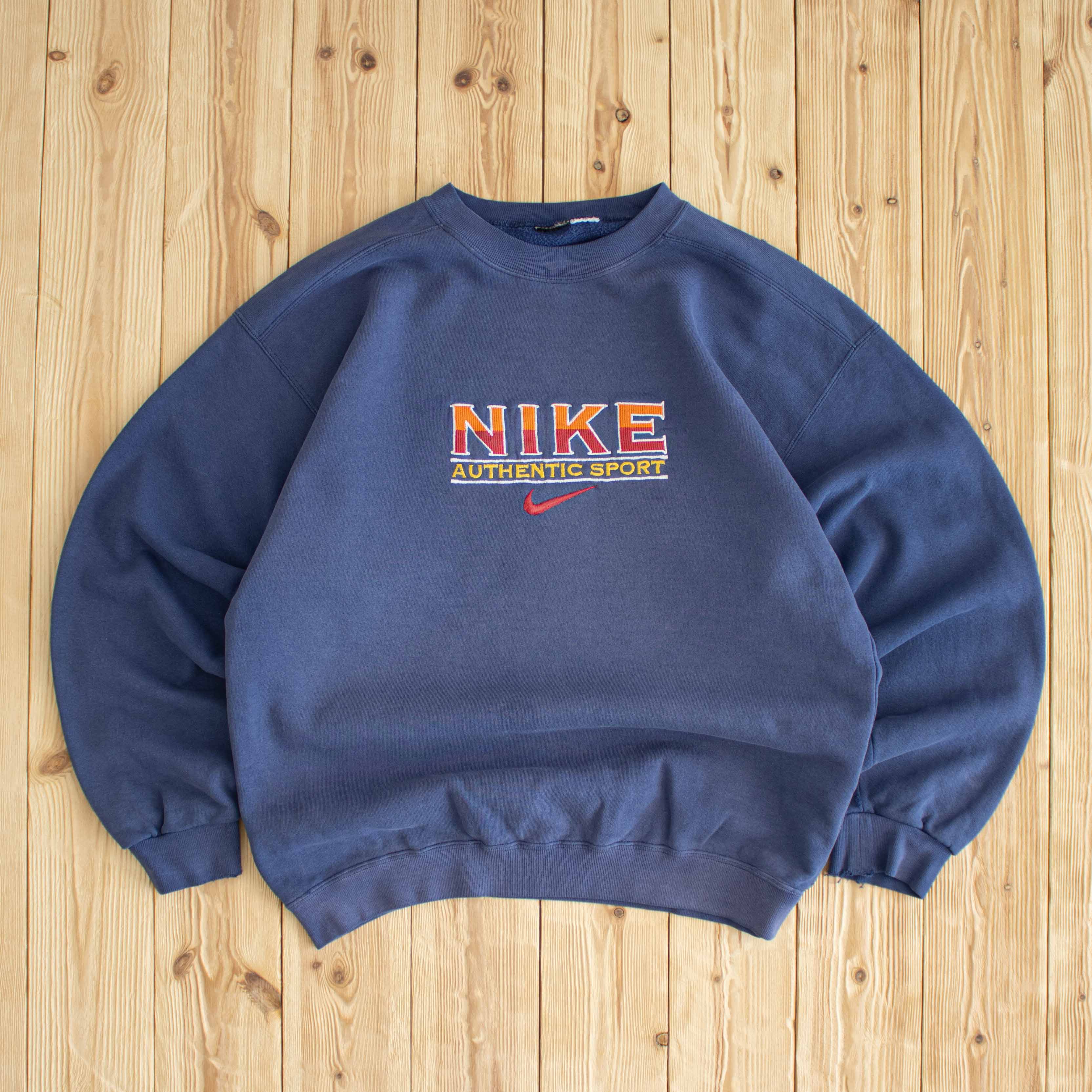 (M/L) Vintage Nike Autentic Sport Embroidered Sweatshirt