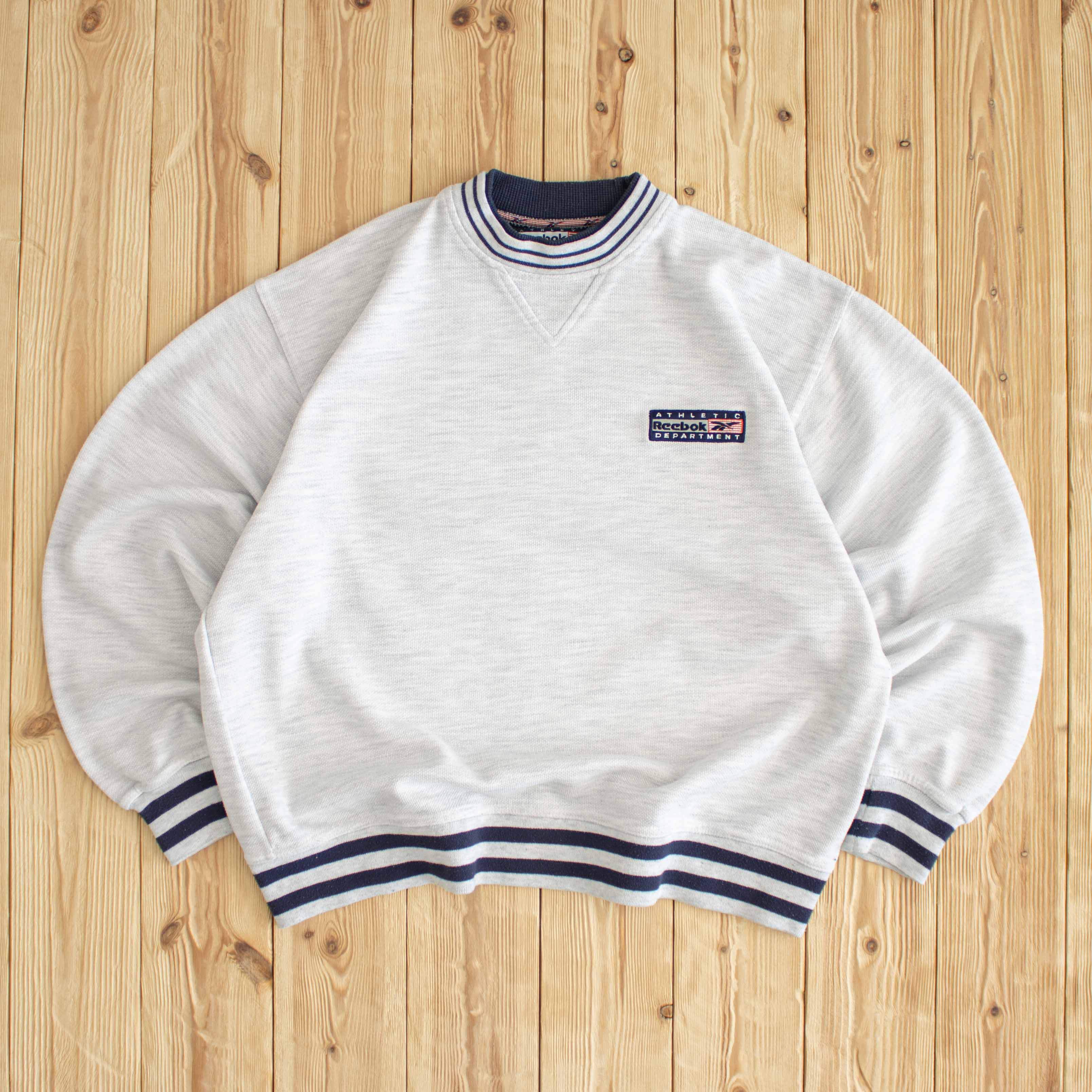 (M) Vintage Reebok Athletic Department Embroidered Sweatshirt
