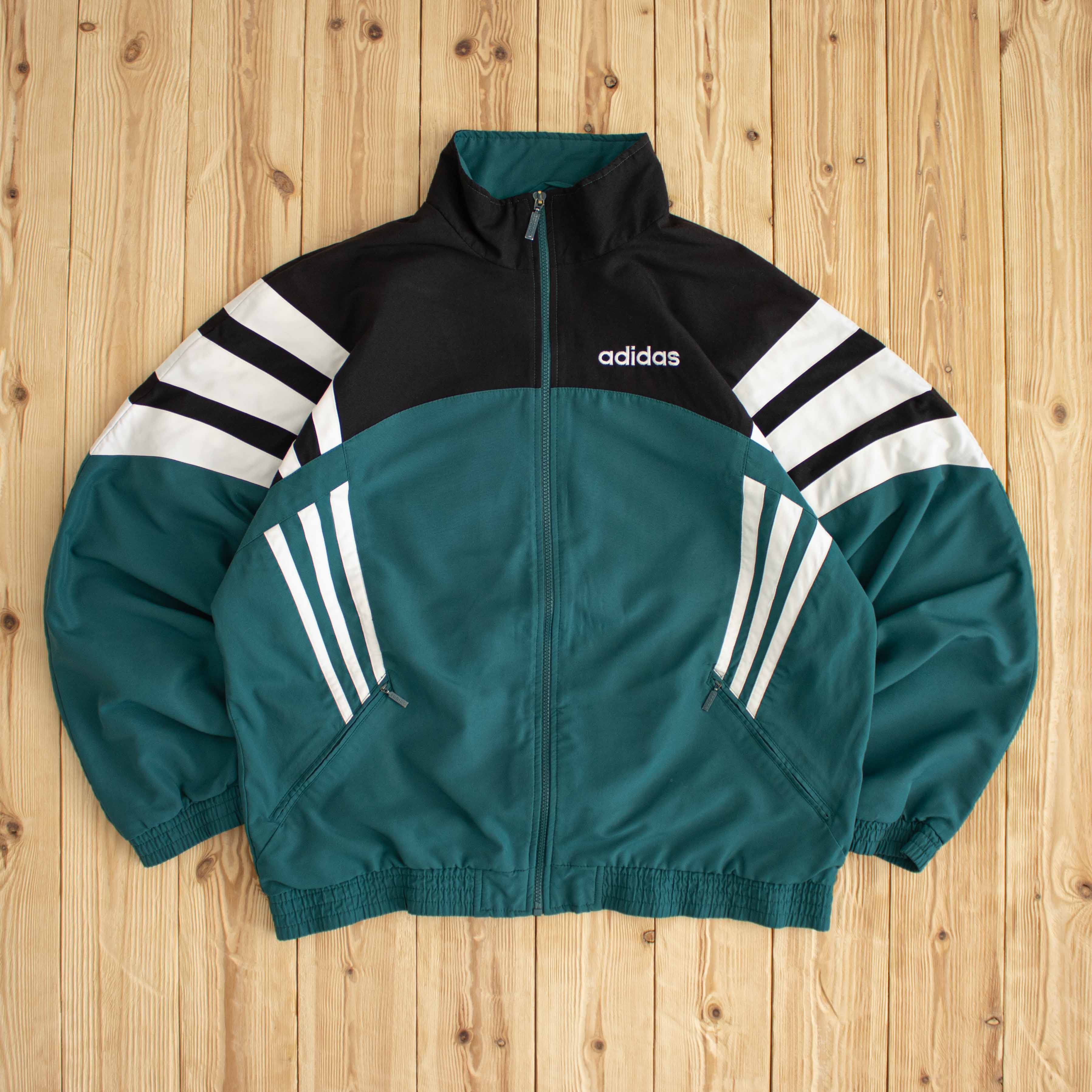(L) Vintage Adidas Embroidered Jacket