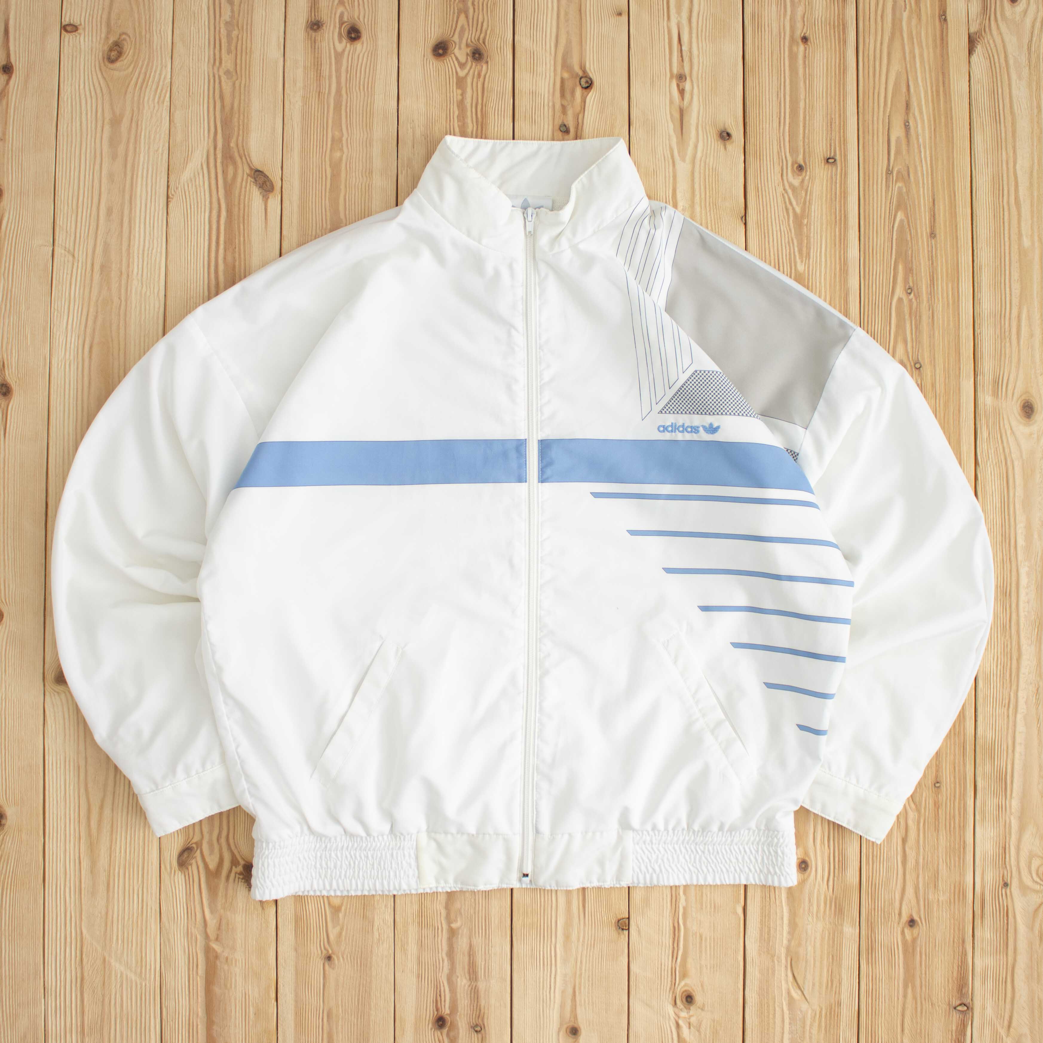 (L) Vintage Adidas Embroidered Jacket