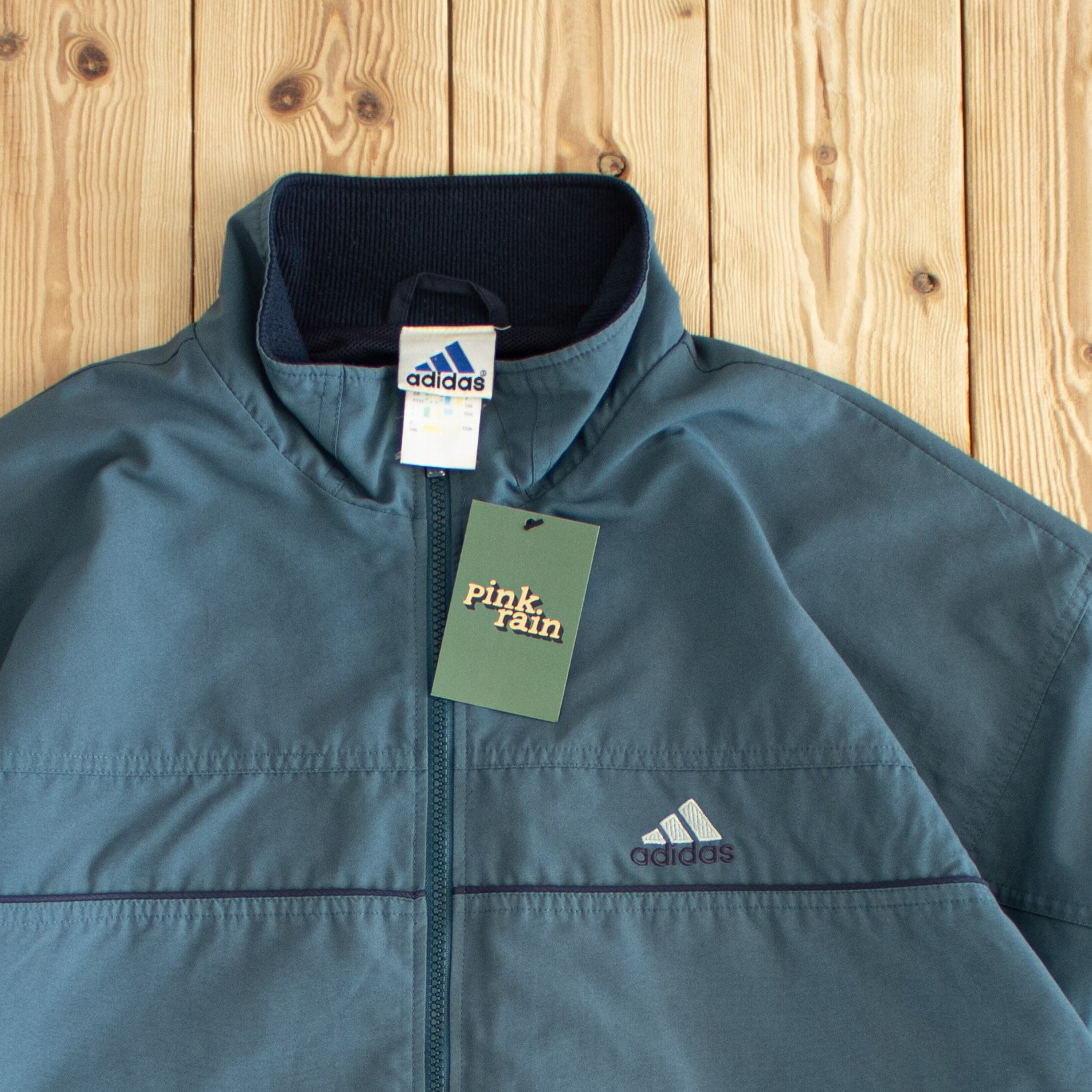 (L) Vintage Adidas Essential Embroidered Jacket