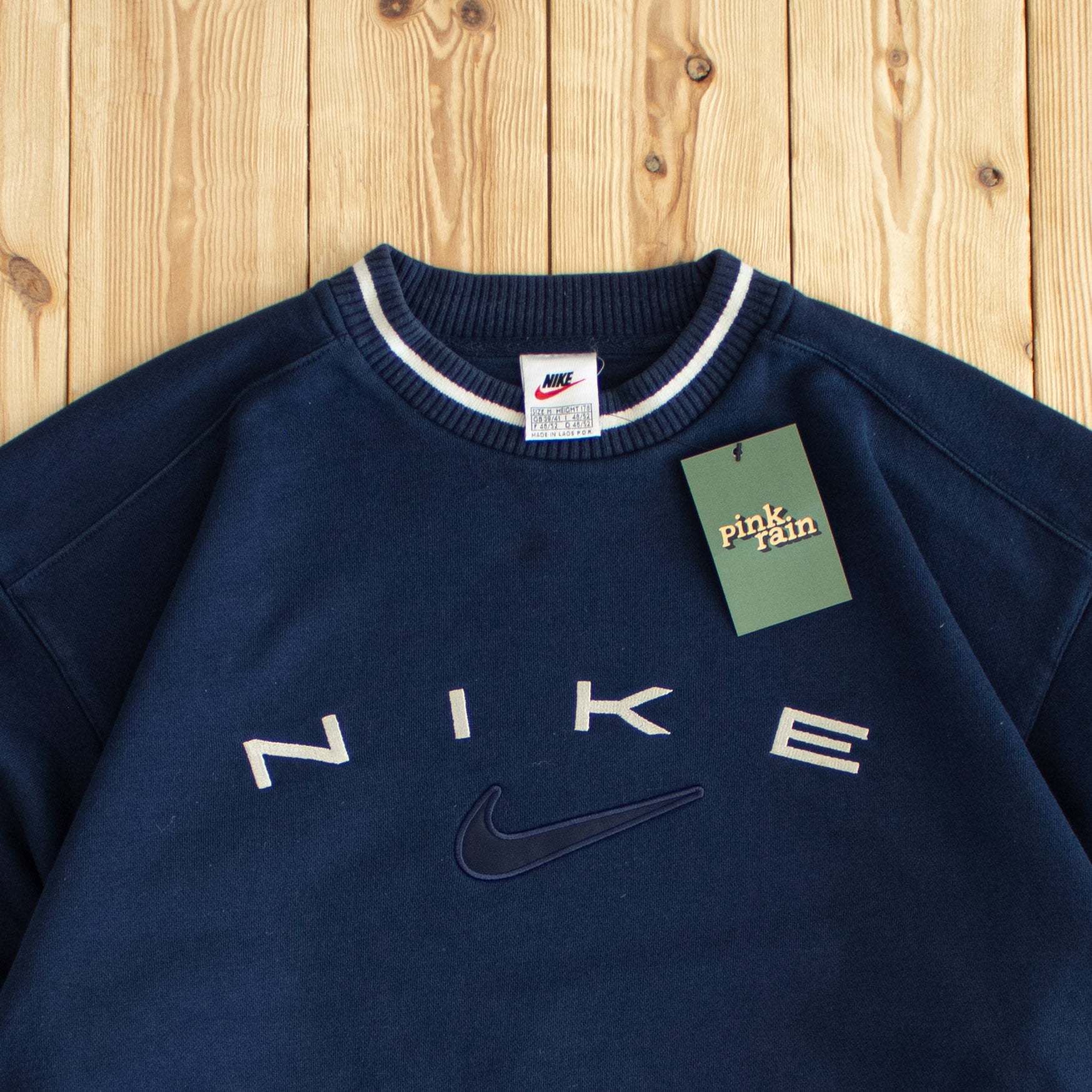 (S/M) Vintage Nike Spell Out Embroidered Sweatshirt