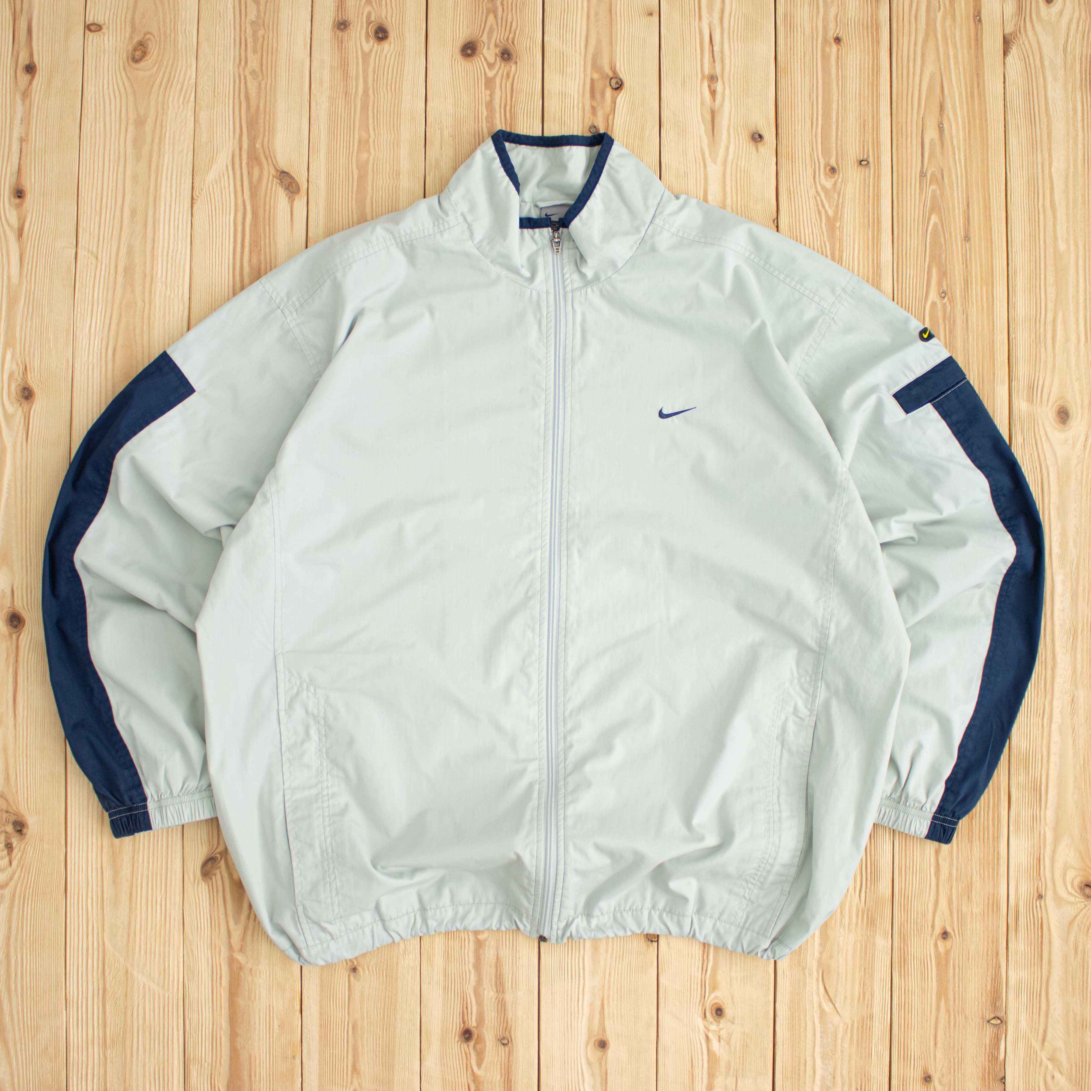 (XL) Vintage Nike Essential Embroidered Jacket