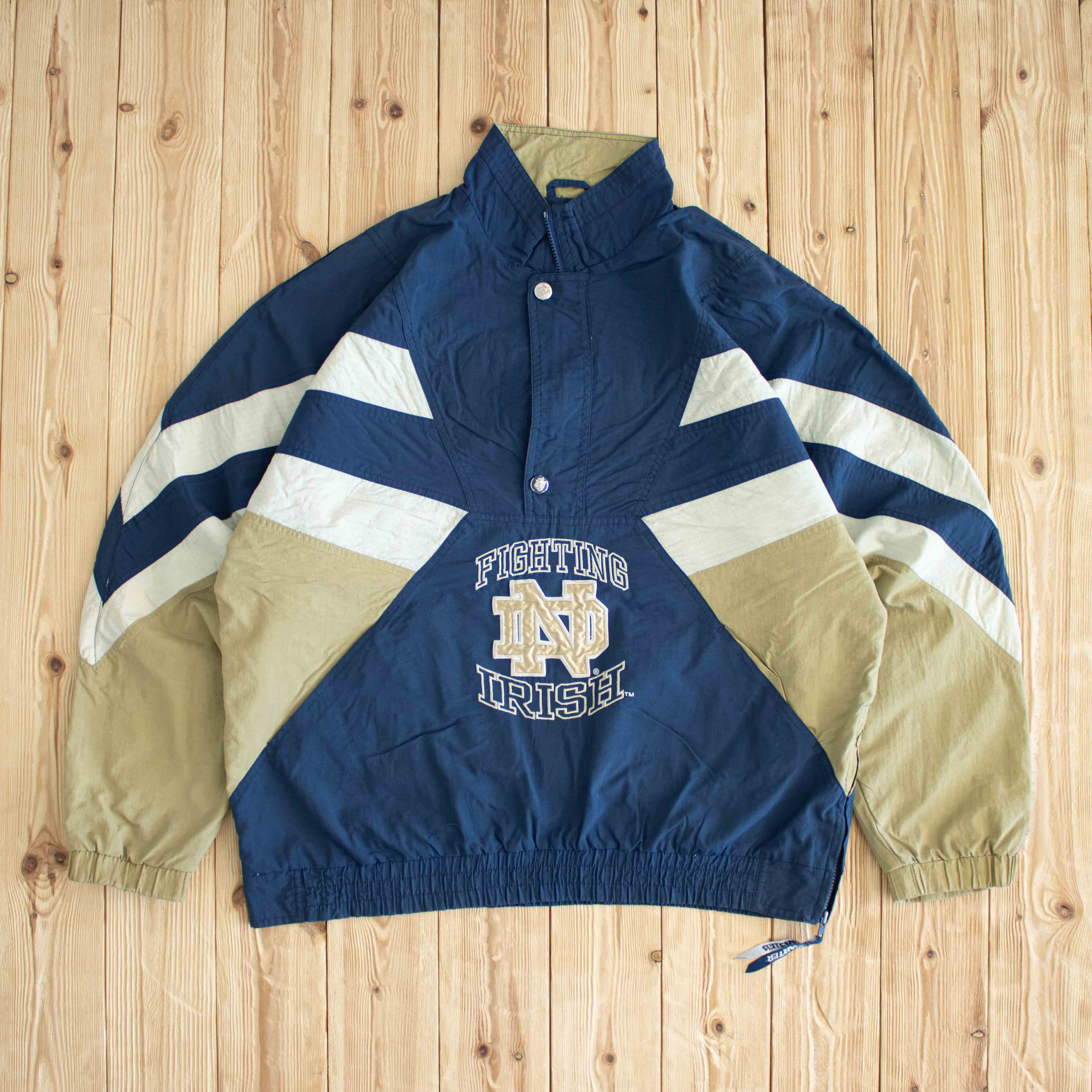 (L) Vintage Starter Fighting Irish Embroidered Quarter-Zip Jacket