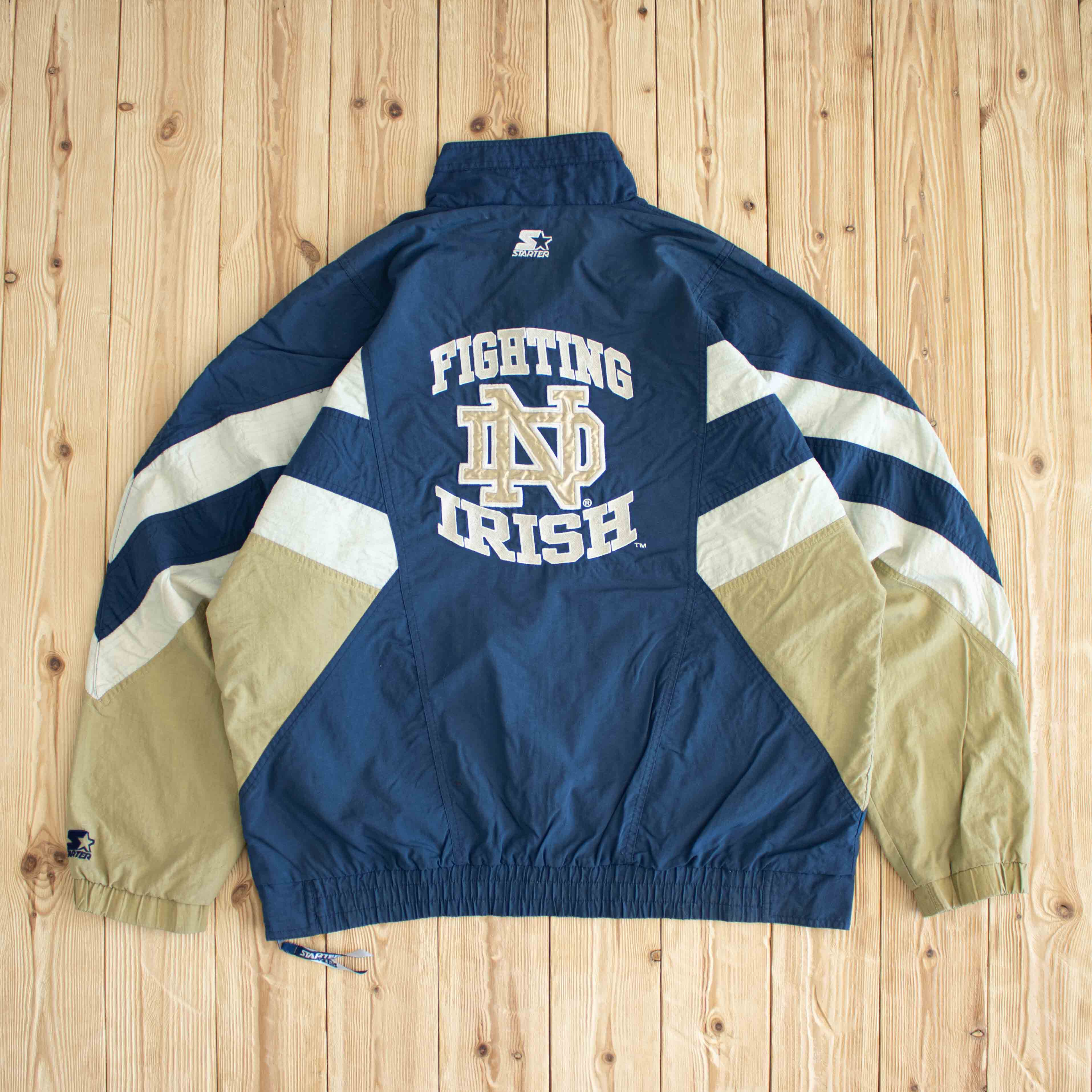 (L) Vintage Starter Fighting Irish Embroidered Quarter-Zip Jacket