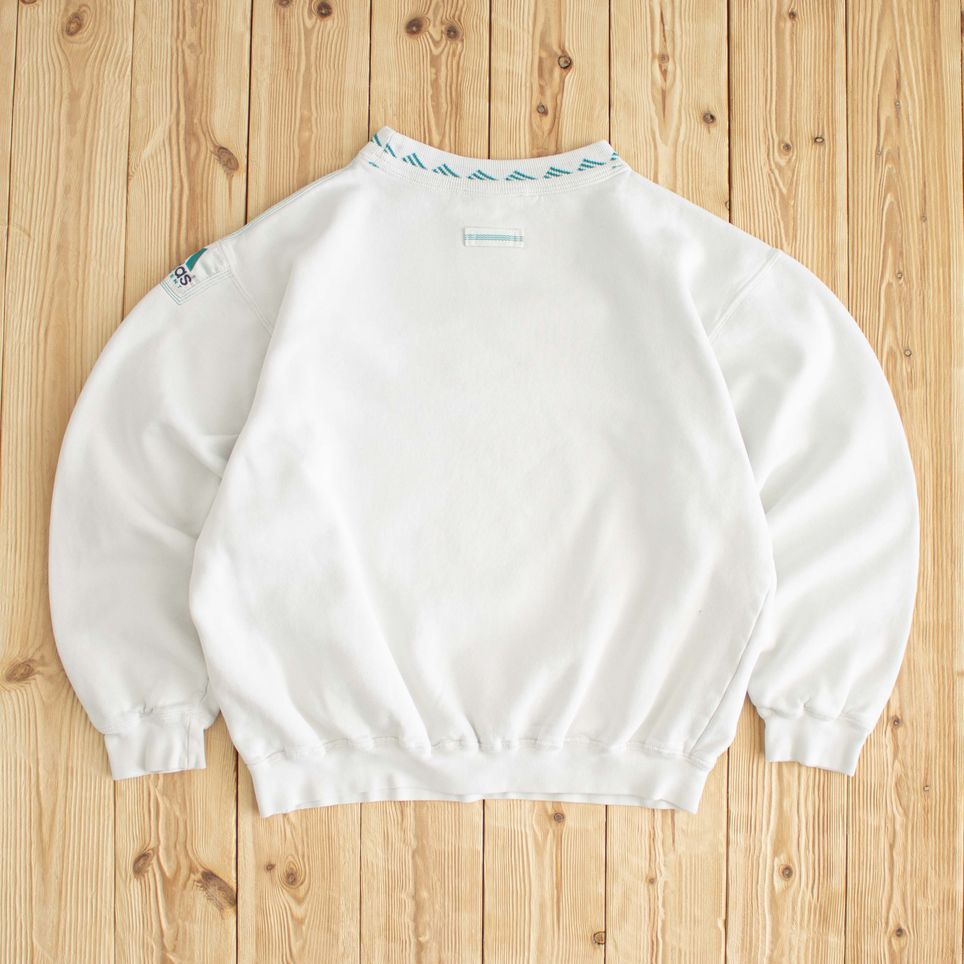 (S) Vintage Adidas Equipment Embroidered Sweatshirt