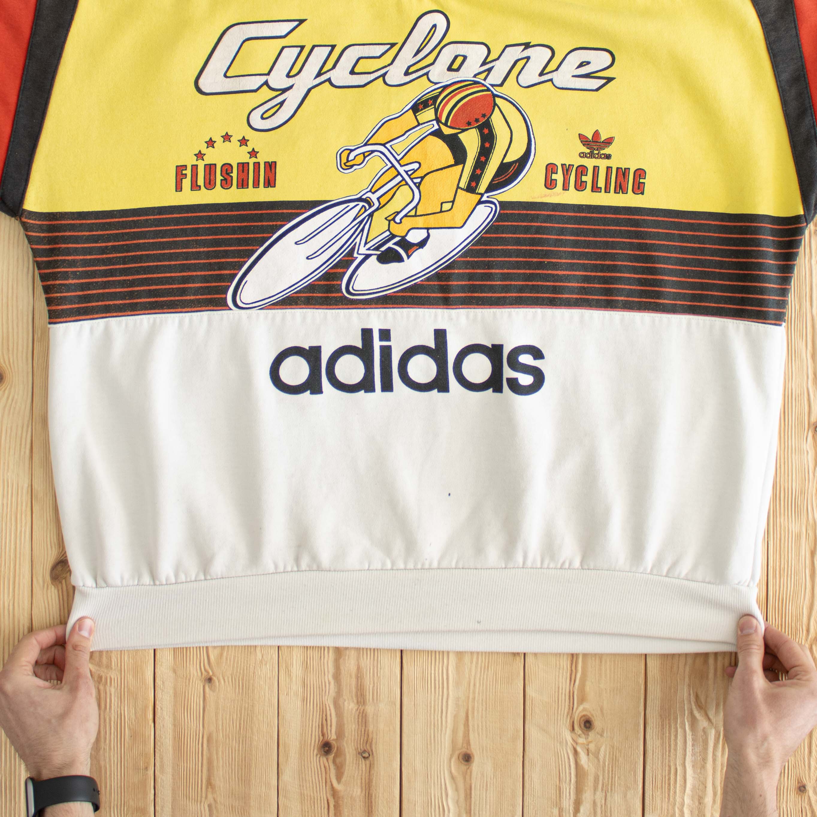 (L) Vintage Adidas Cyclone Cycling 948 Embroidered Sweatshirt