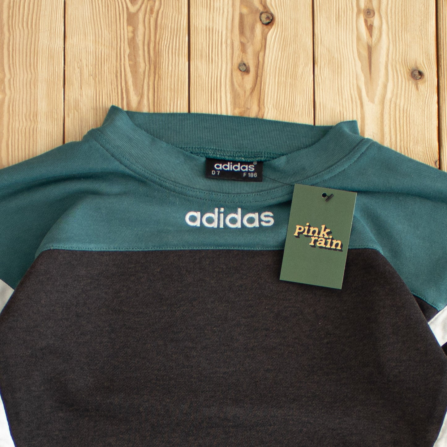 (L/XL) Vintage Adidas Side Stripe Sweatshirt