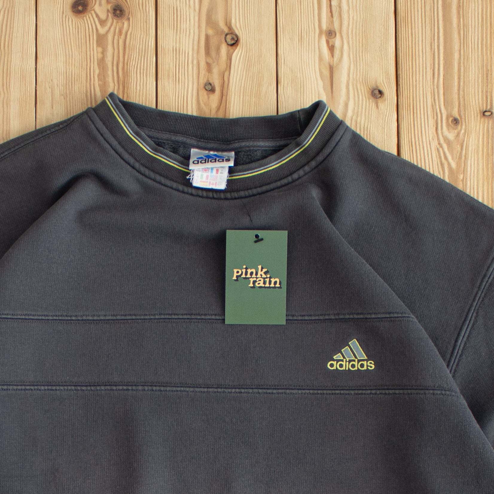 (XL) Adidas Vintage Essential Embroidered Sweatshirt Gray
