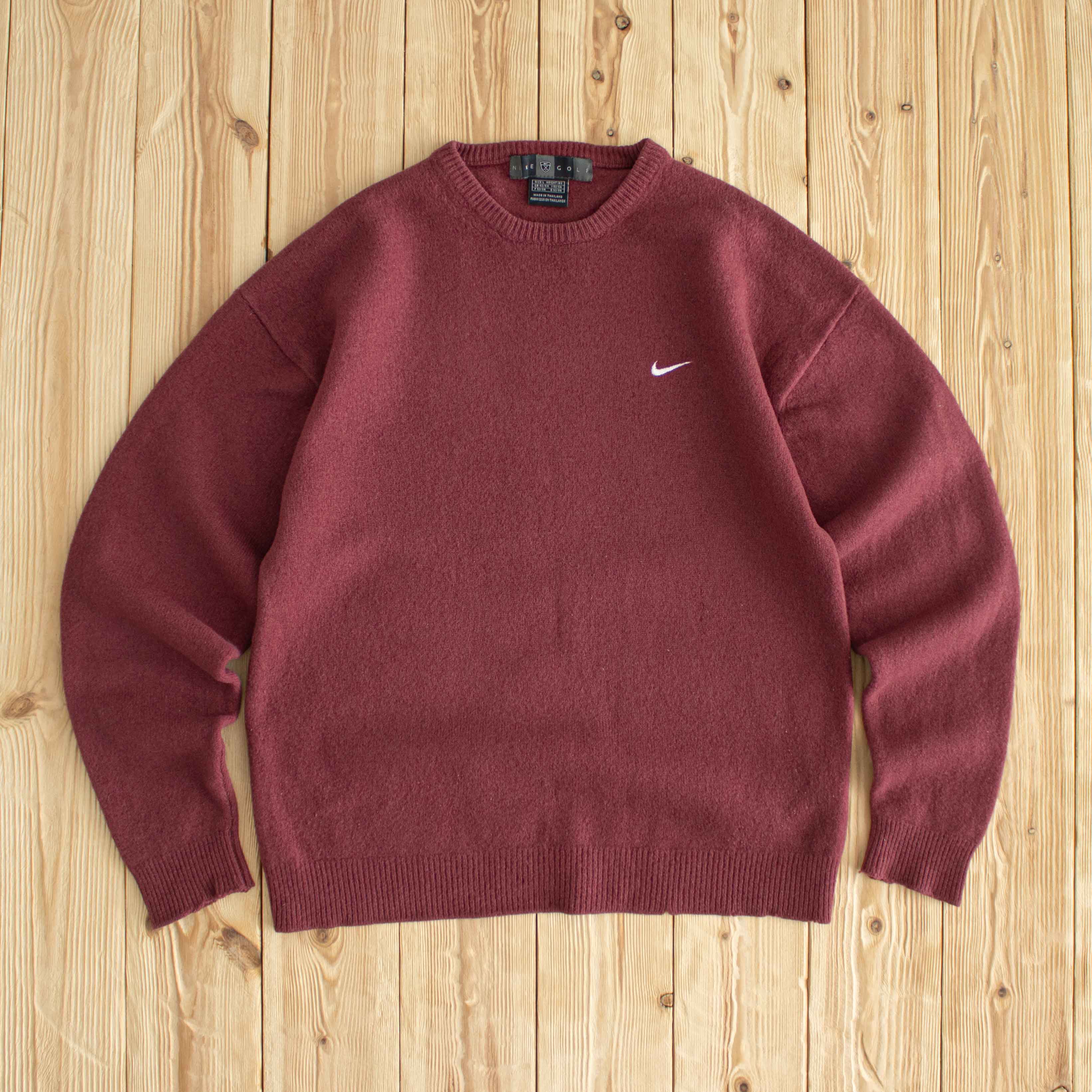 (S) Nike Vintage Embroidered Sweater Burgundy
