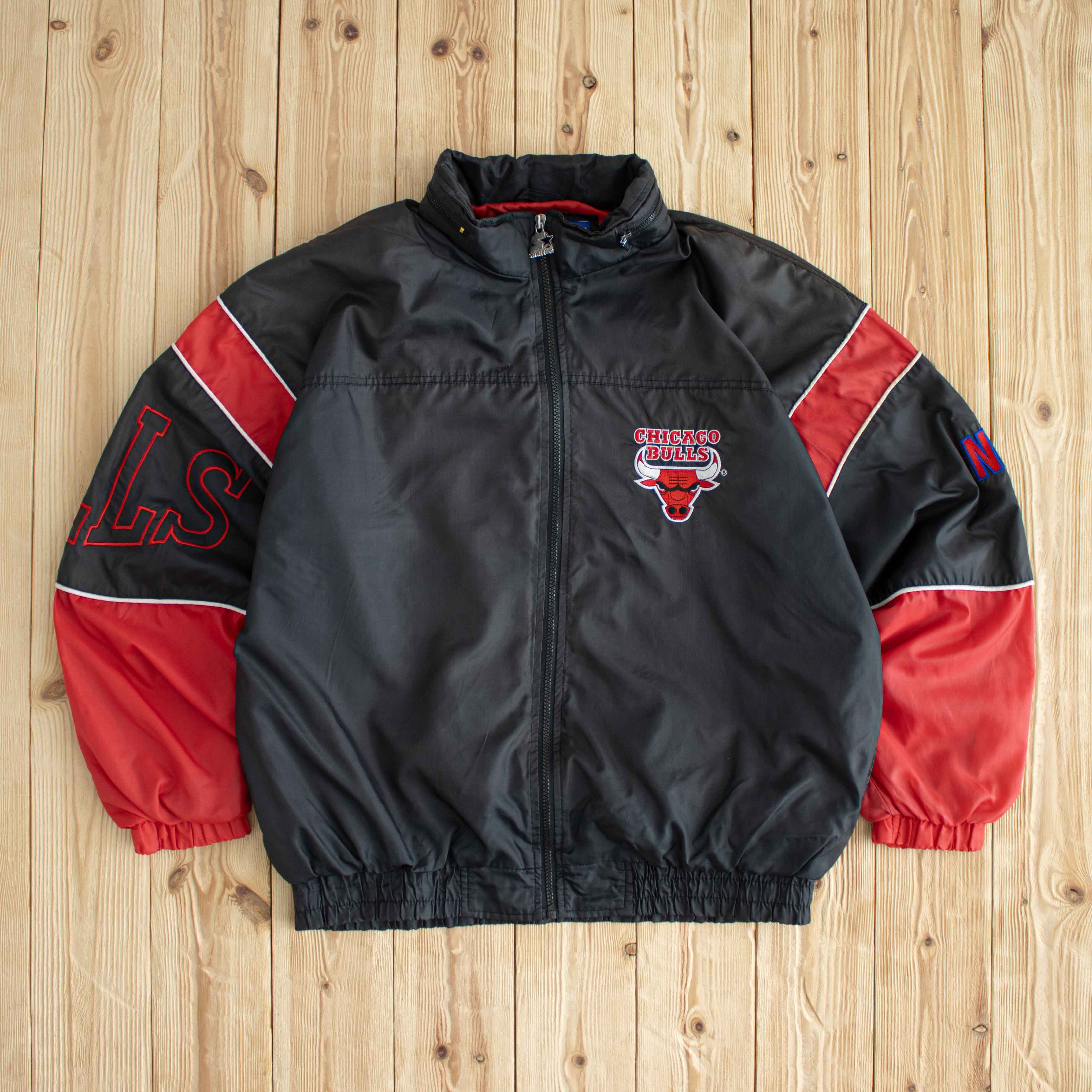 (M/L) Starter Vintage Chicago Bulls Embroidered Jacket Black