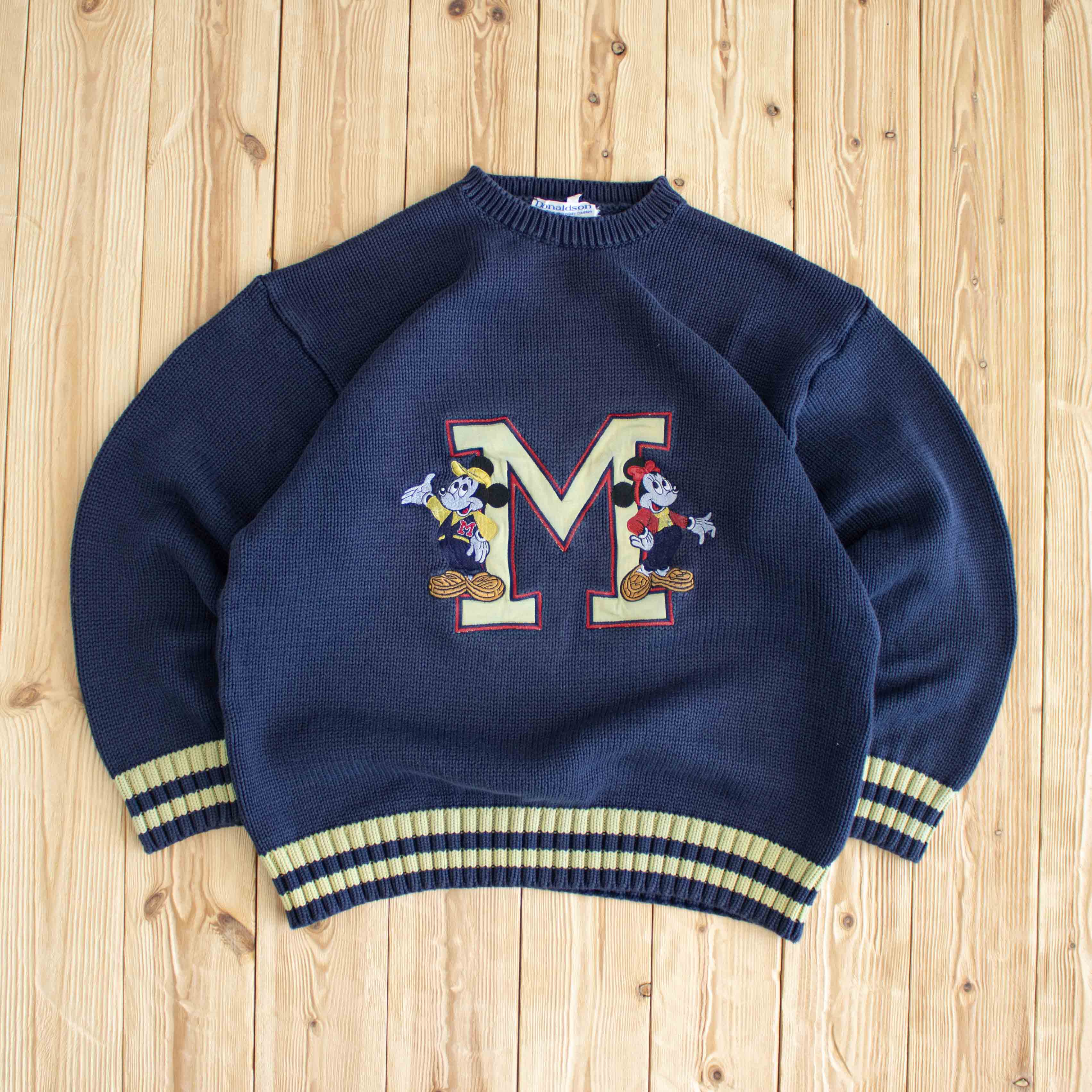 (M) Mickey & Minnie Vintage Embroidered Heavy Sweater Blue