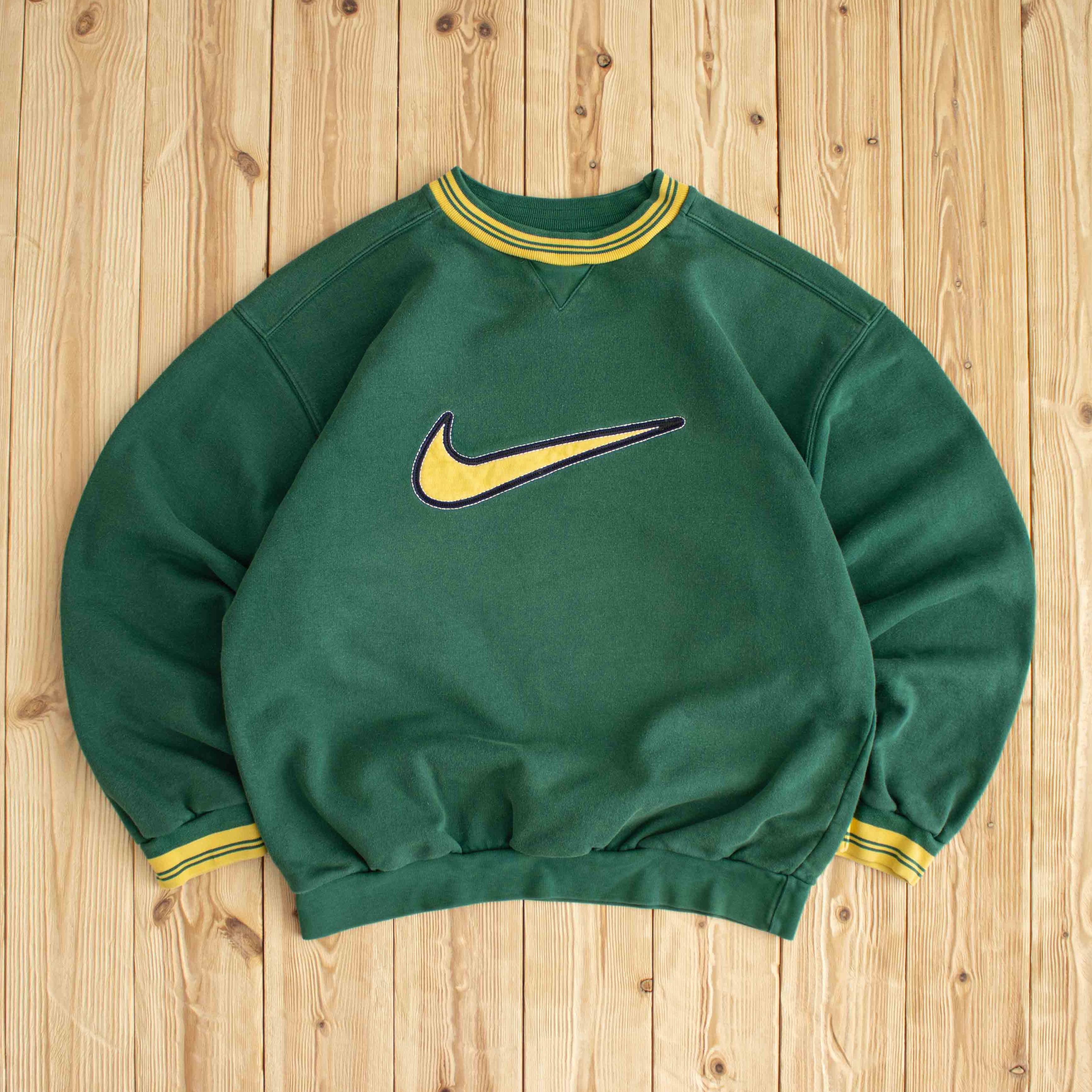 (M) Nike Vintage Swoosh Embroidered Sweatshirt Green
