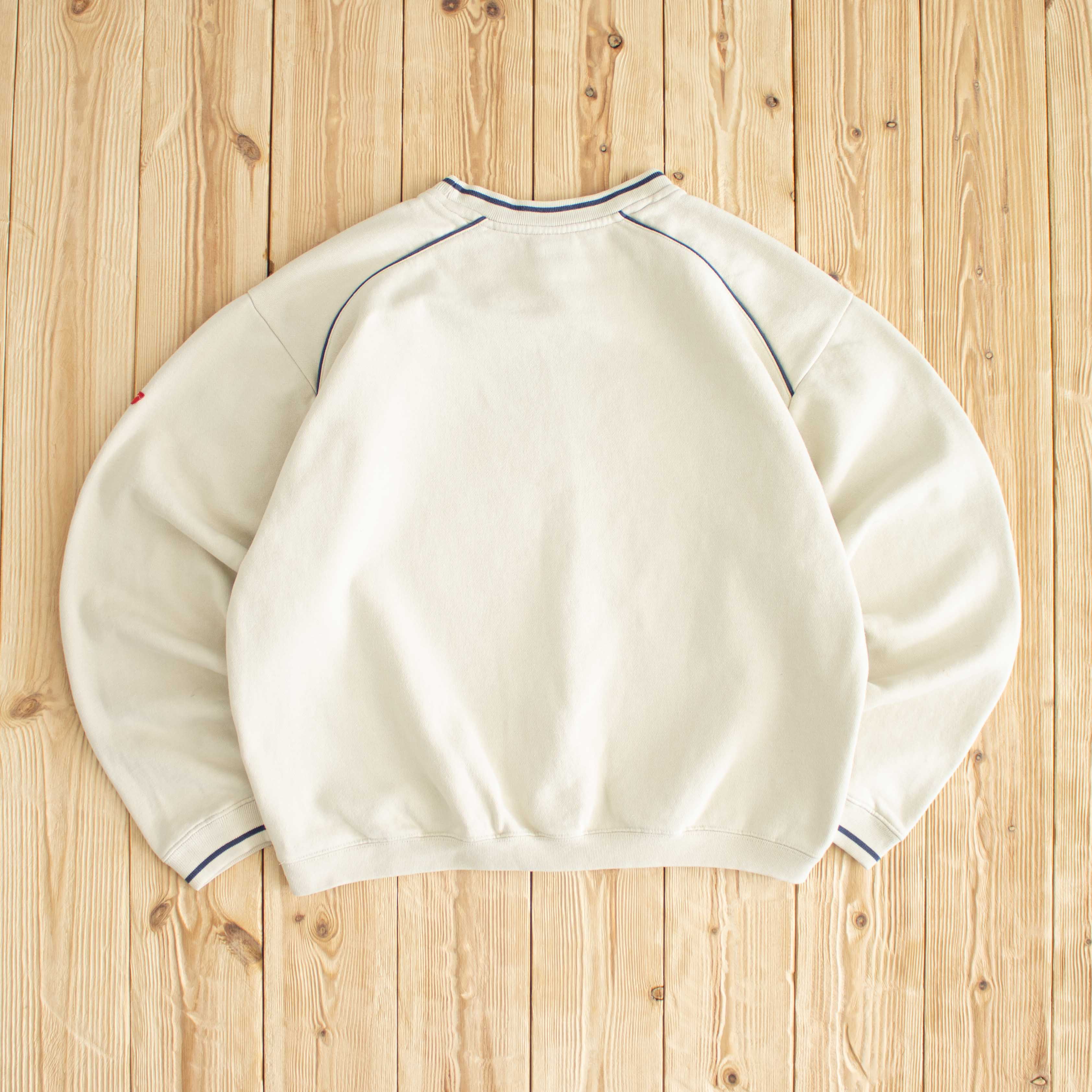 (S) Nike Vintage Spell Out Embroidered Sweatshirt Beige