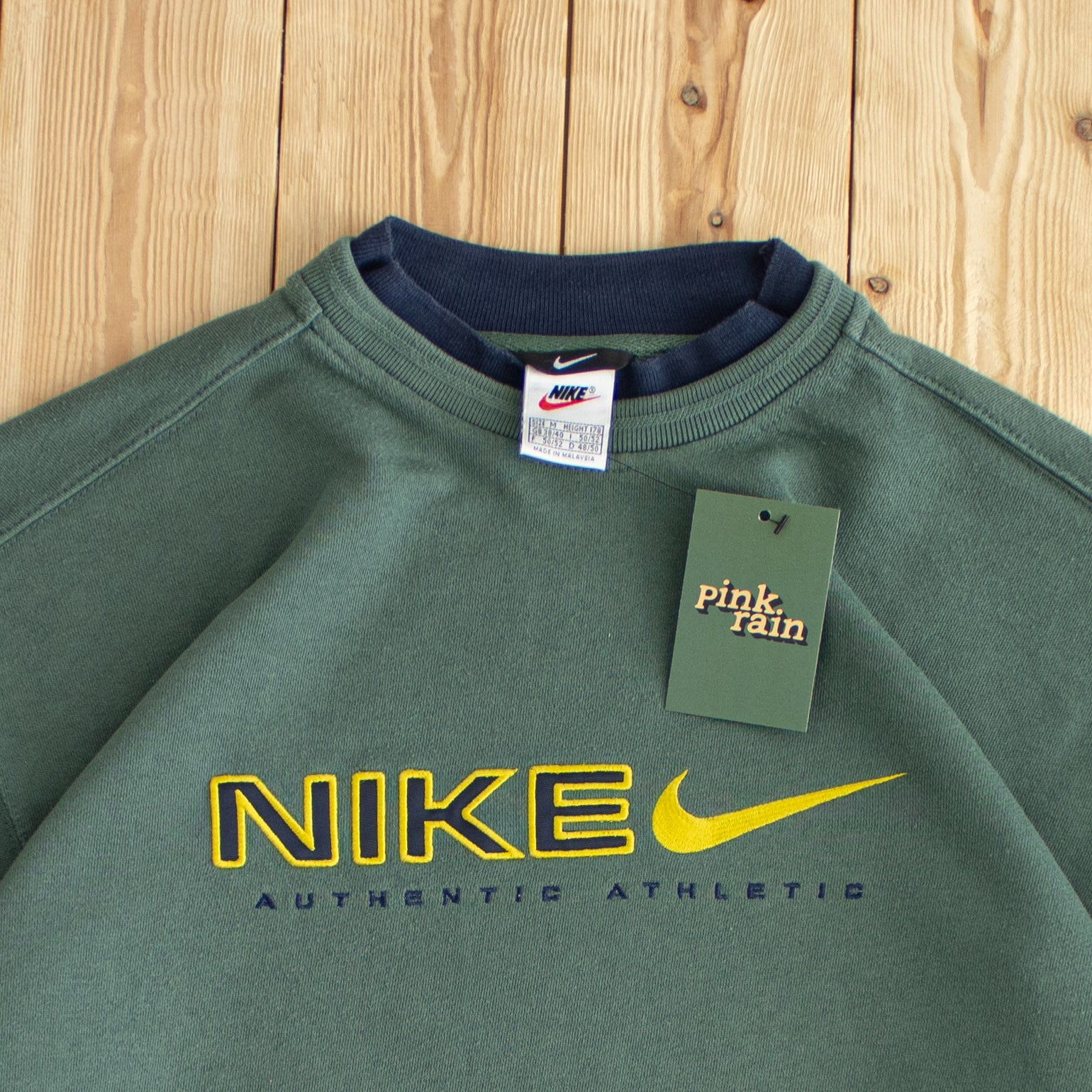 (M/L) Nike Vintage Authentic Athletic Embroidered Sweatshirt Green