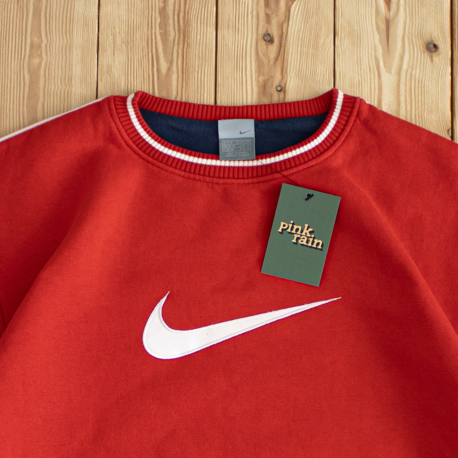 (L/XL) Nike Vintage Swoosh Embroidered Sweatshirt Red