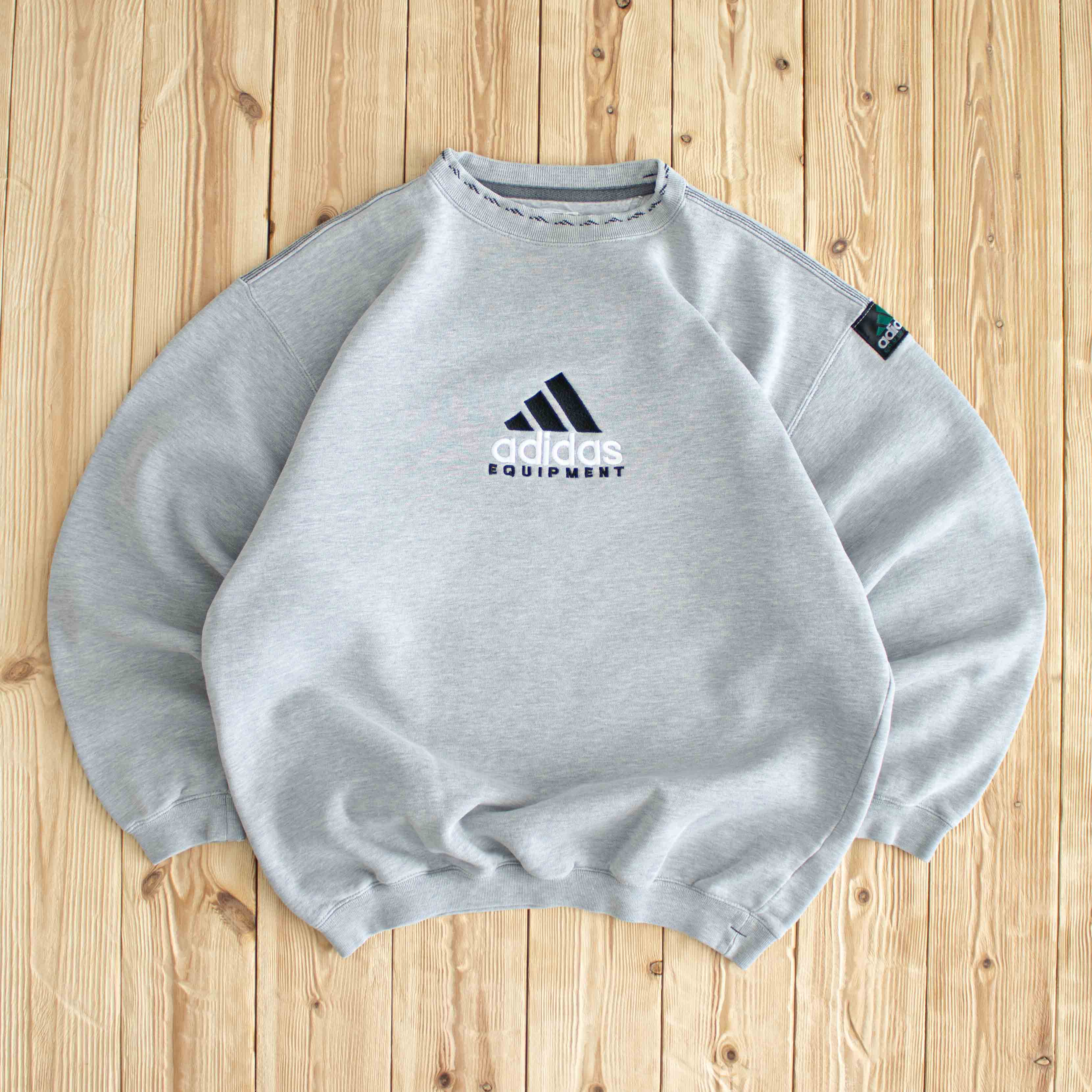 (M) Adidas Vintage Equipment Embroidered Sweatshirt Gray