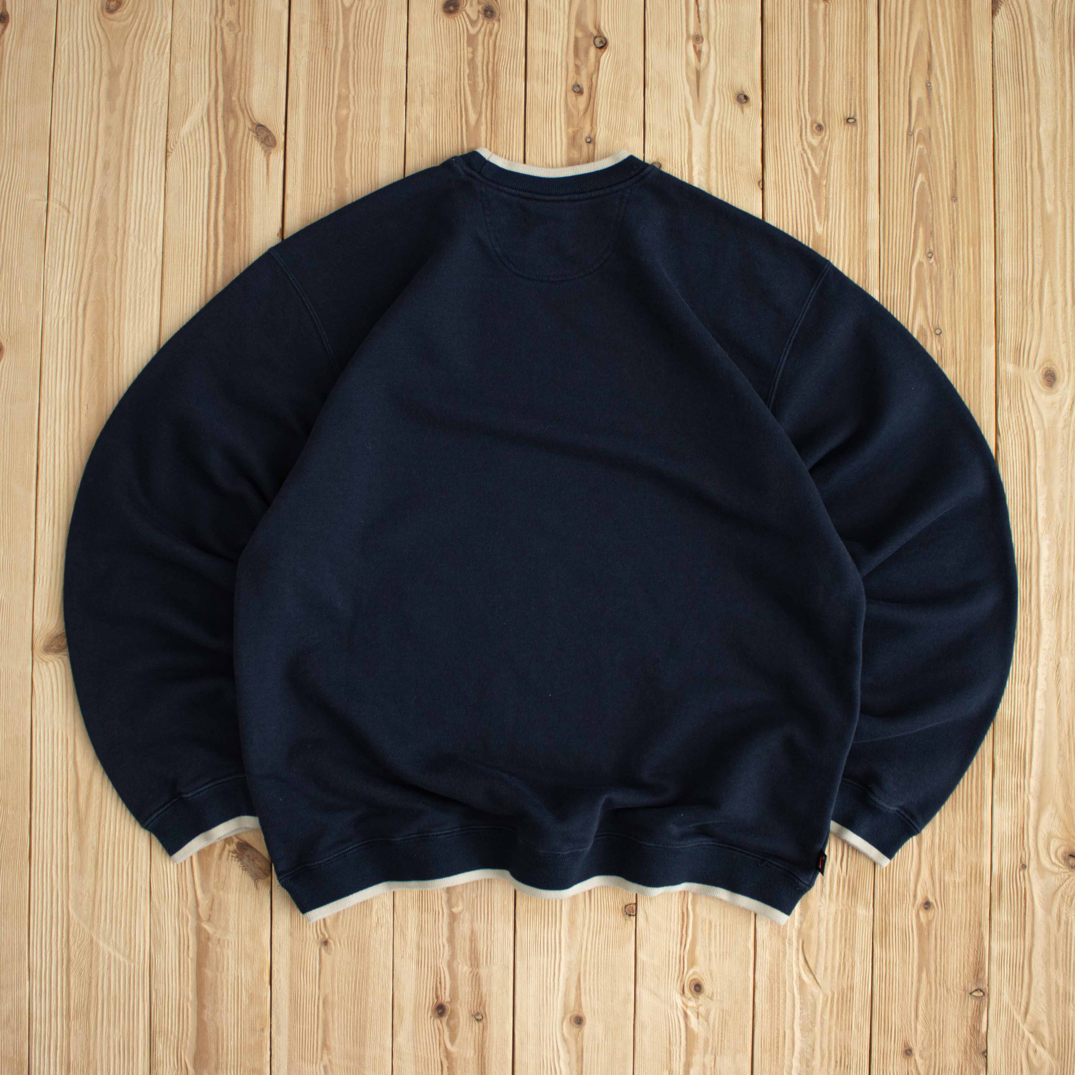 (L) Nike Vintage Swoosh Embroidered Sweatshirt Blue