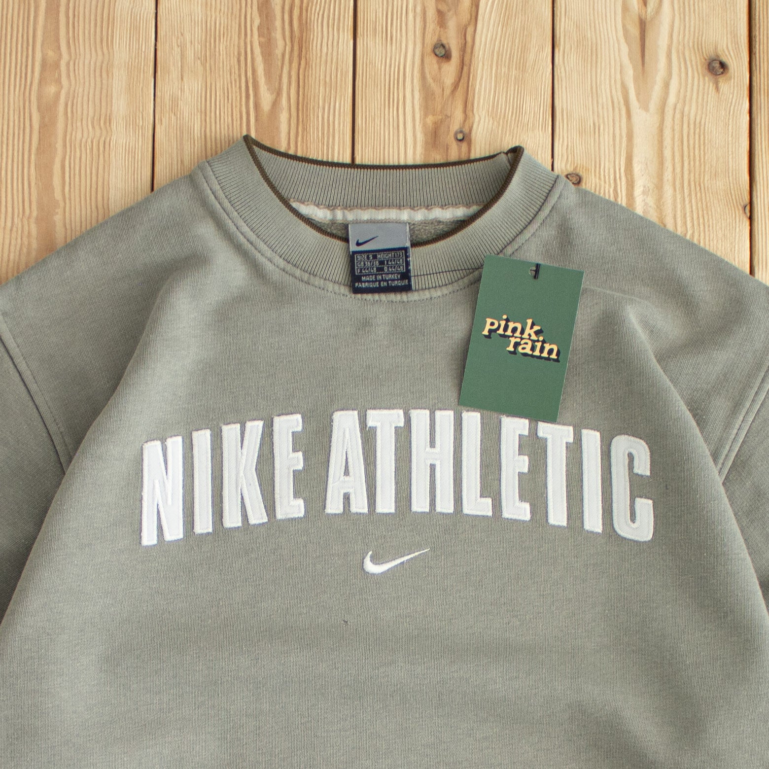 (M) Nike Athletic Vintage Embroidered Sweatshirt Khaki