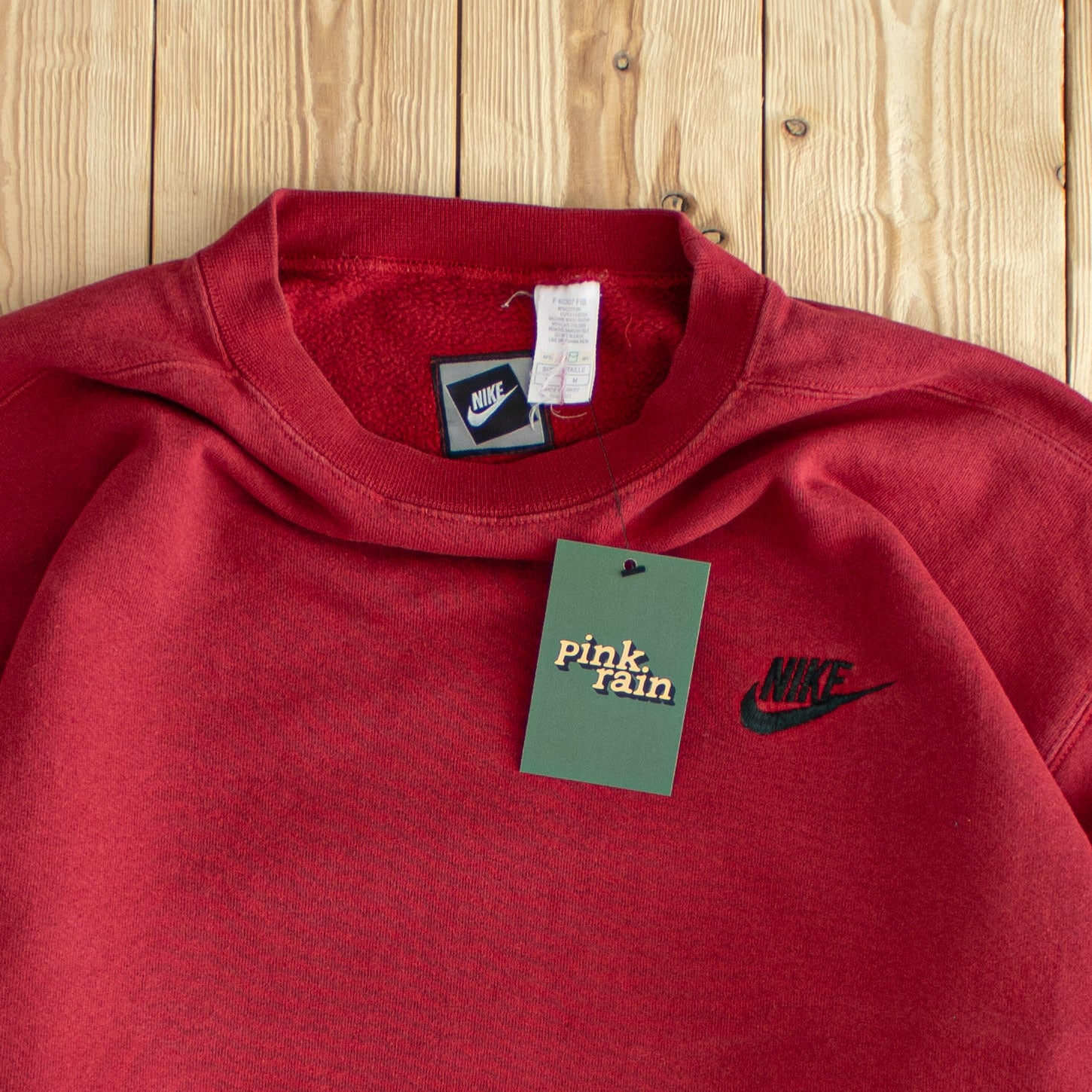 (S/M) Nike Vintage Essential Embroidered Sweatshirt Red